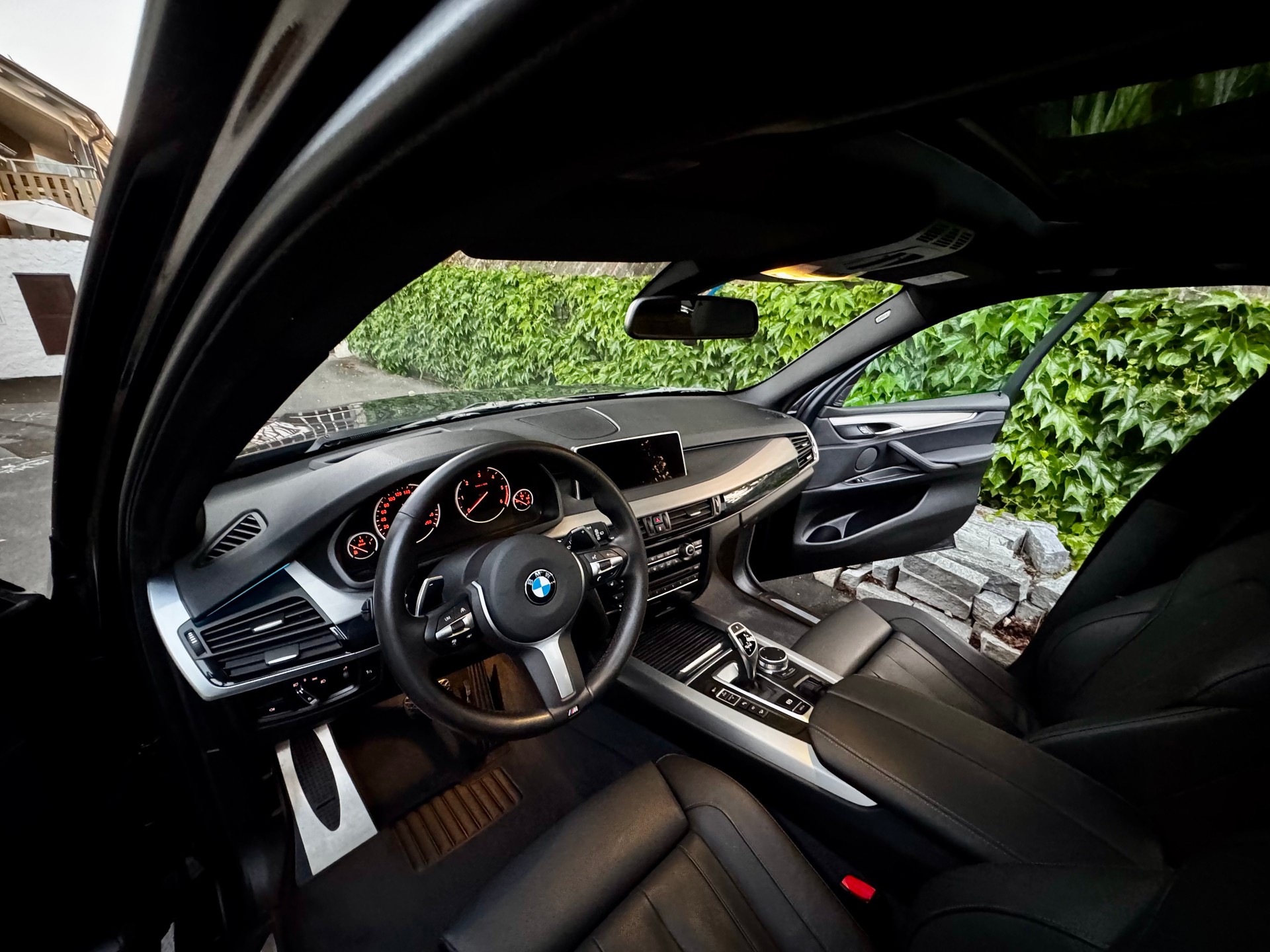 BMW 40d xDrive-image-3