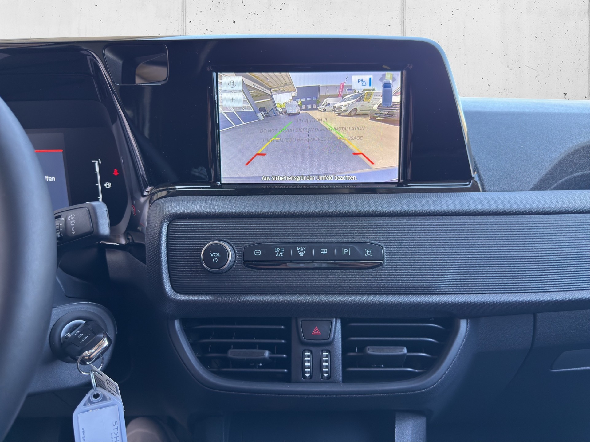 FORD Transit Courier Van 1.0 EcoBoost Trend-image-10