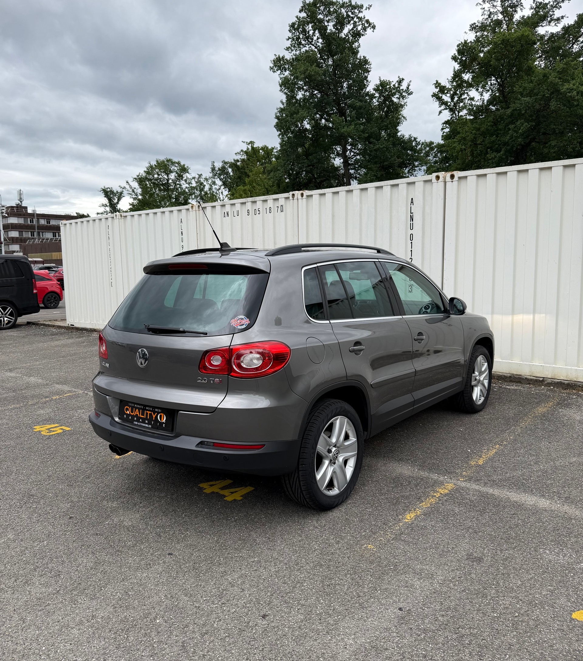VW Tiguan 2.0 TSI Track&Field Tiptronic-image-7