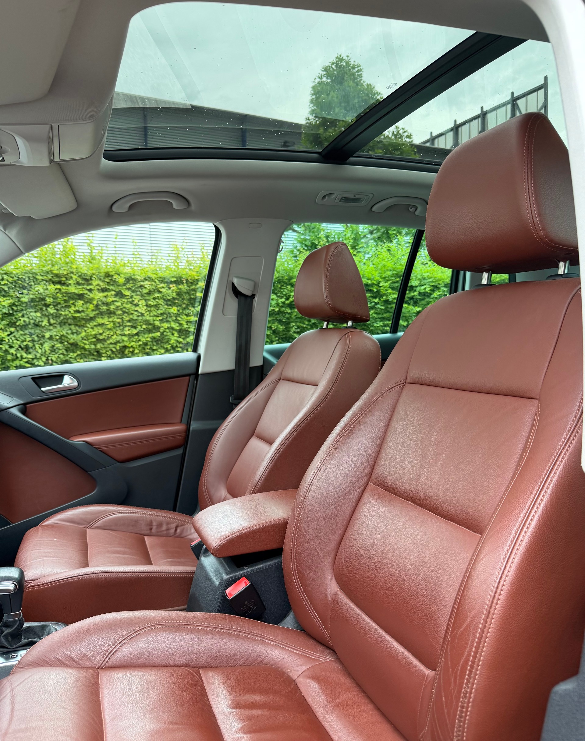 VW Tiguan 2.0 TSI Track&Field Tiptronic-image-9