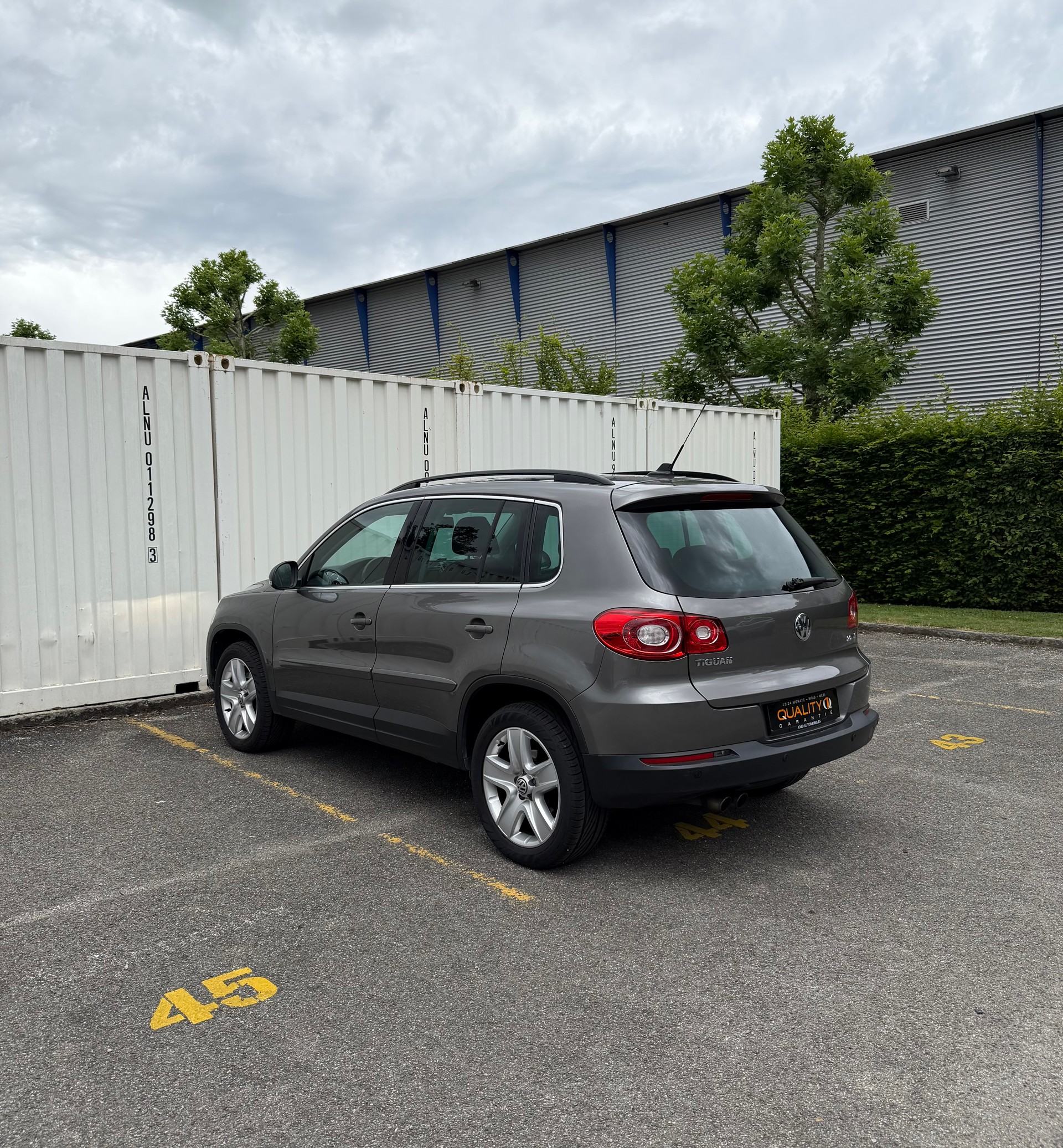VW Tiguan 2.0 TSI Track&Field Tiptronic-image-5