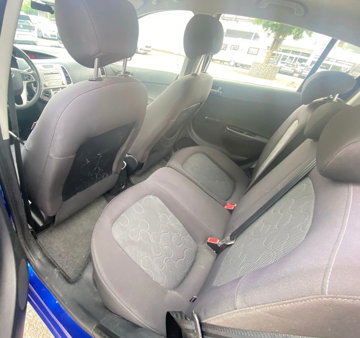 HYUNDAI i20 1.2 Comfort-image-10