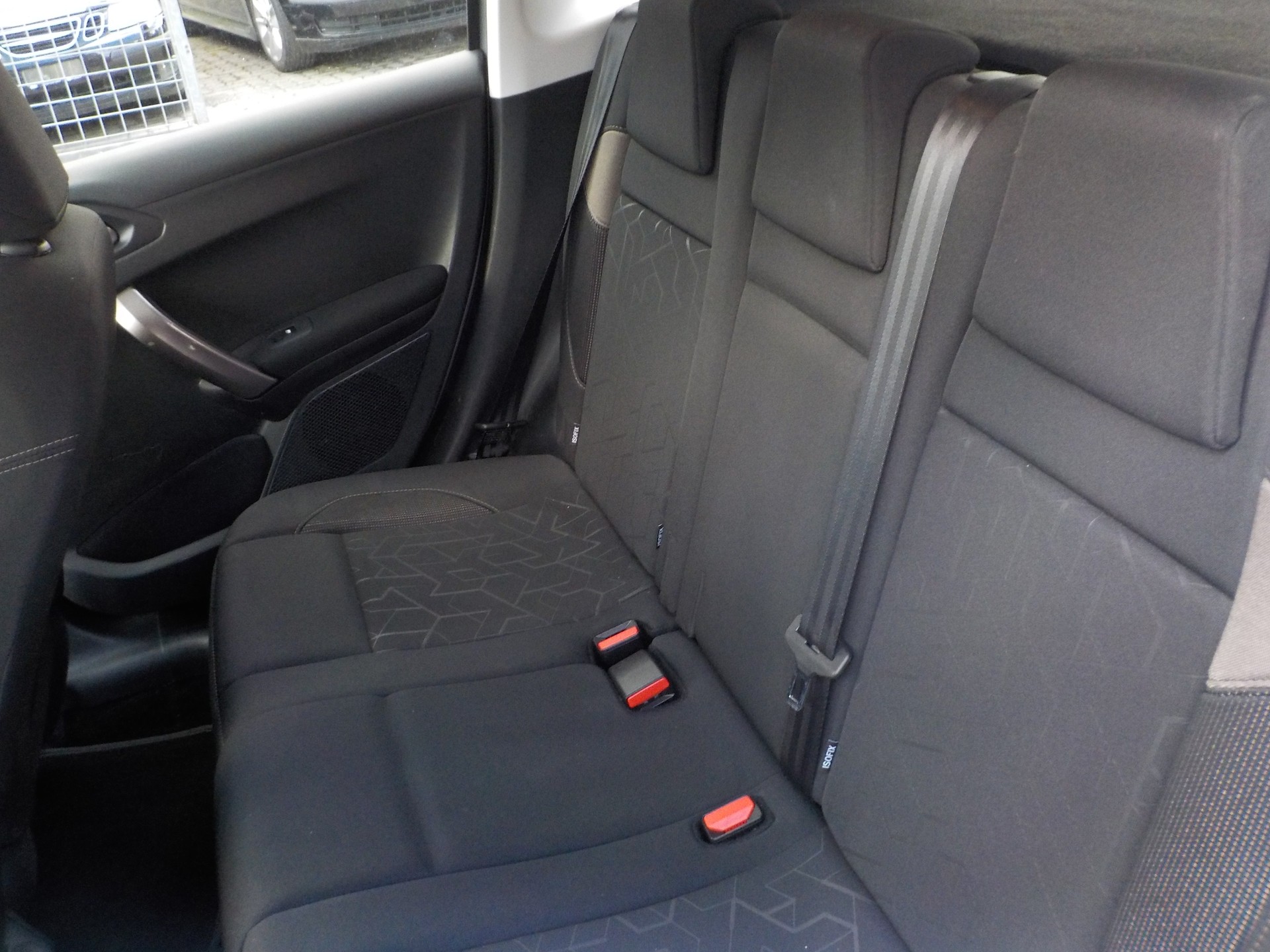 PEUGEOT 2008 1.2 VTI Style-image-7