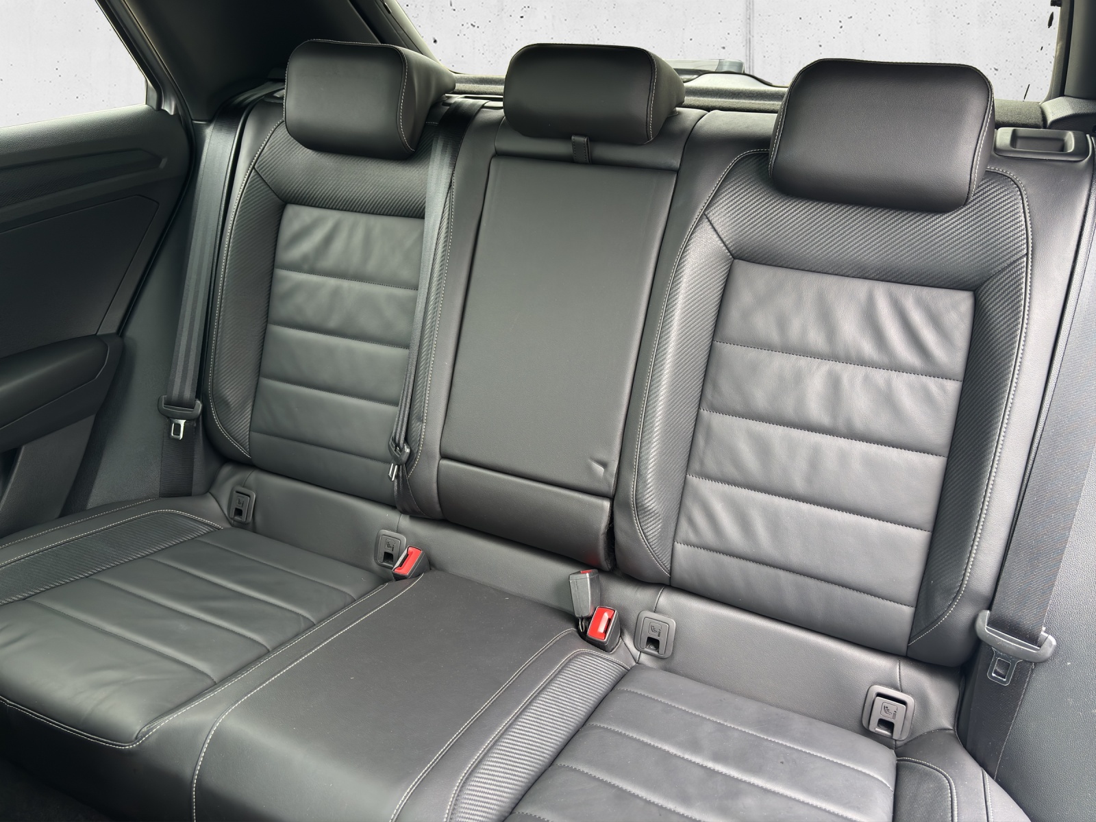 VW New T-Roc 2.0 TSI R-Line DSG 4Motion mit AHK, Standheizung, Panorama-Ausstell-/Schiebedach & fortl. Werksgarantie-image-30