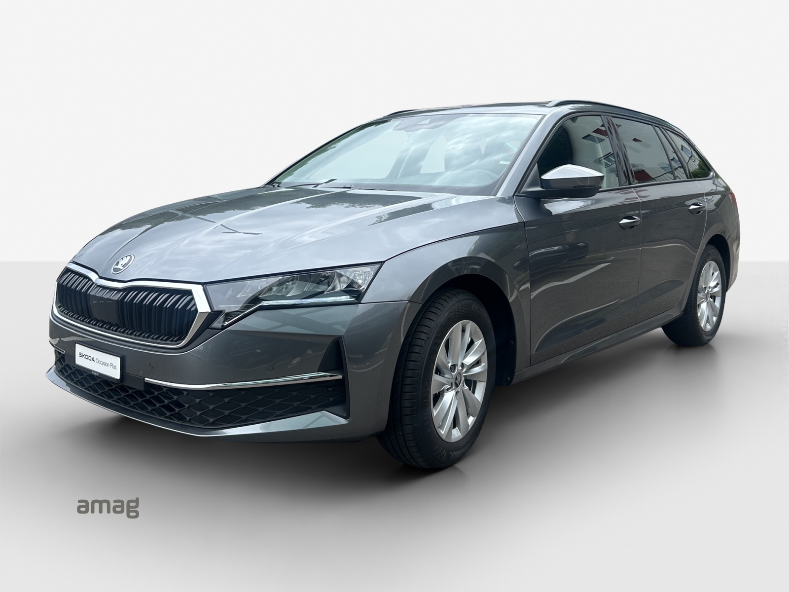 SKODA Octavia Combi 1.5 TSI mHEV DSG Dynamic