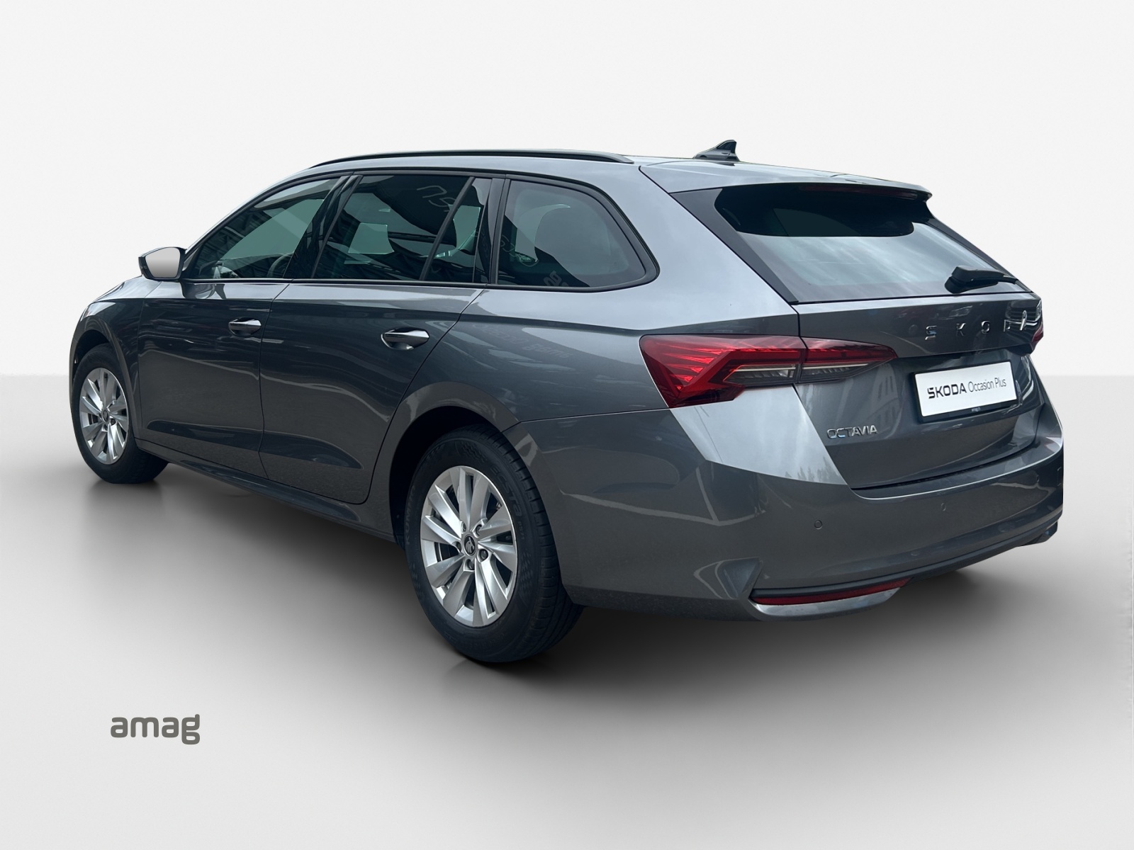 SKODA Octavia Combi 1.5 TSI mHEV DSG Dynamic-image-2