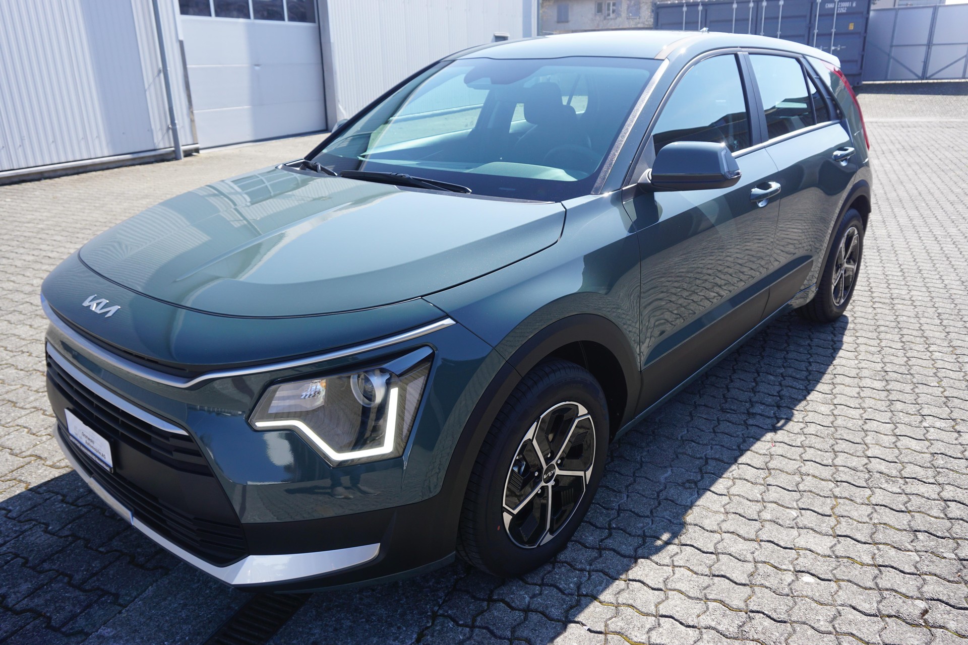 KIA Niro 1.6 GDi Hybrid-image-2