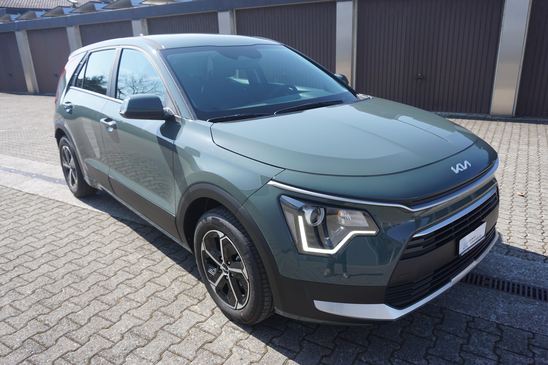 KIA Niro 1.6 GDi Hybrid-image-0
