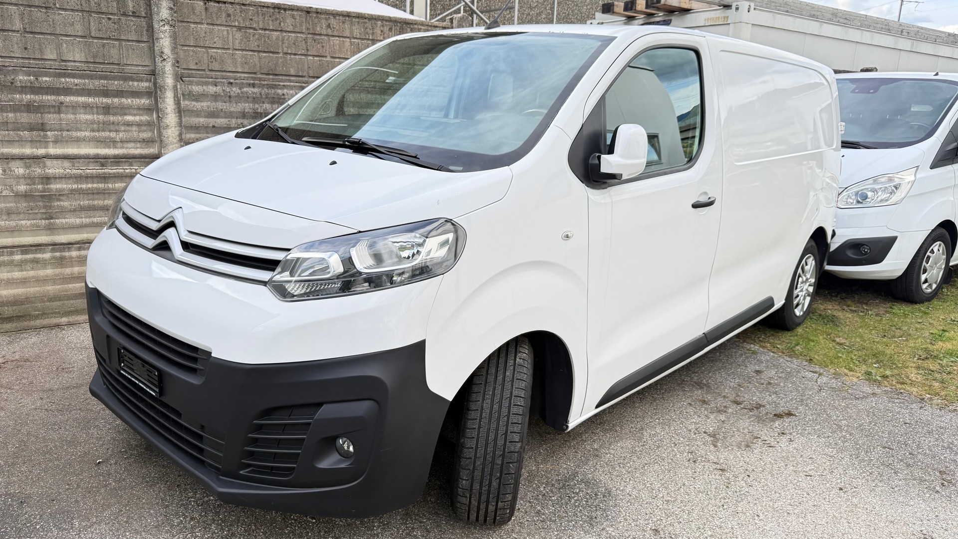 VW Caddy Maxi 1.6 TDI DSG-image-0