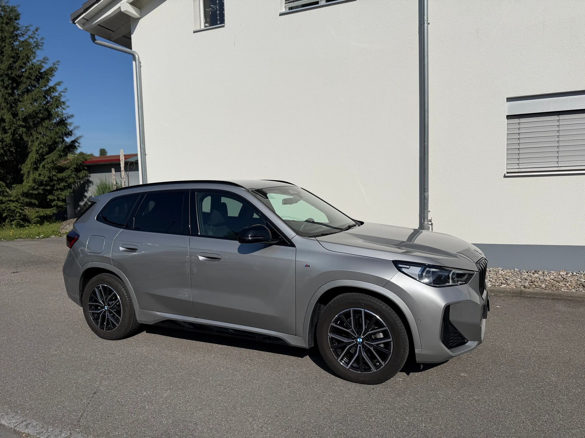 BMW X1 xDrive 20d 48V M Sport-image-3