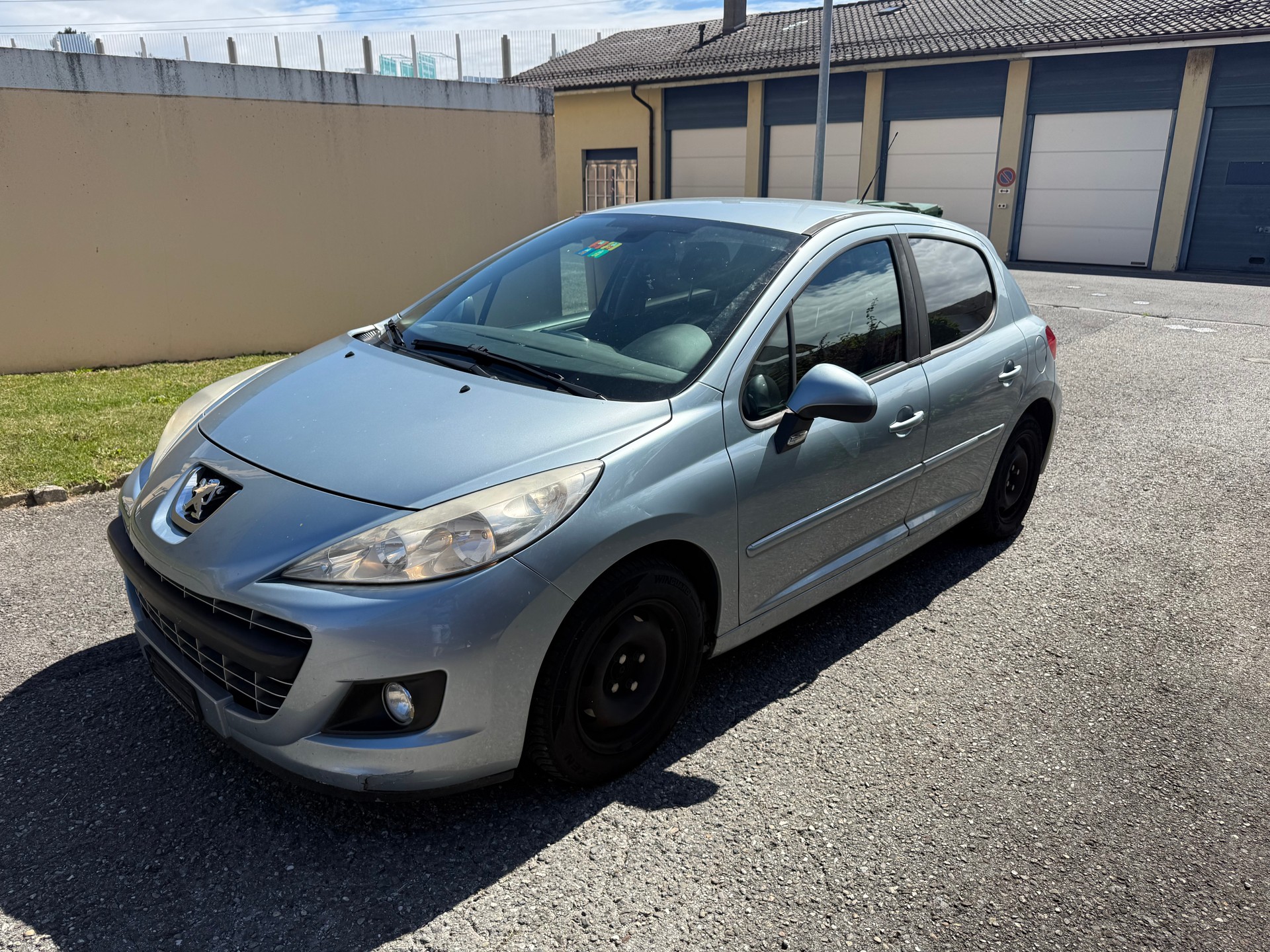 PEUGEOT 207 1.6 16V Sport Automatic-image-1