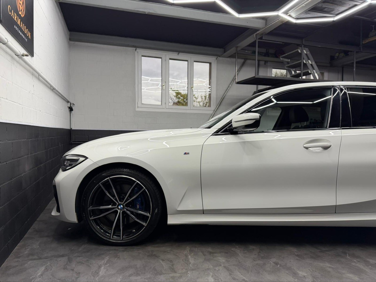 BMW 320d xDrive 48V Pure M Sport-image-13