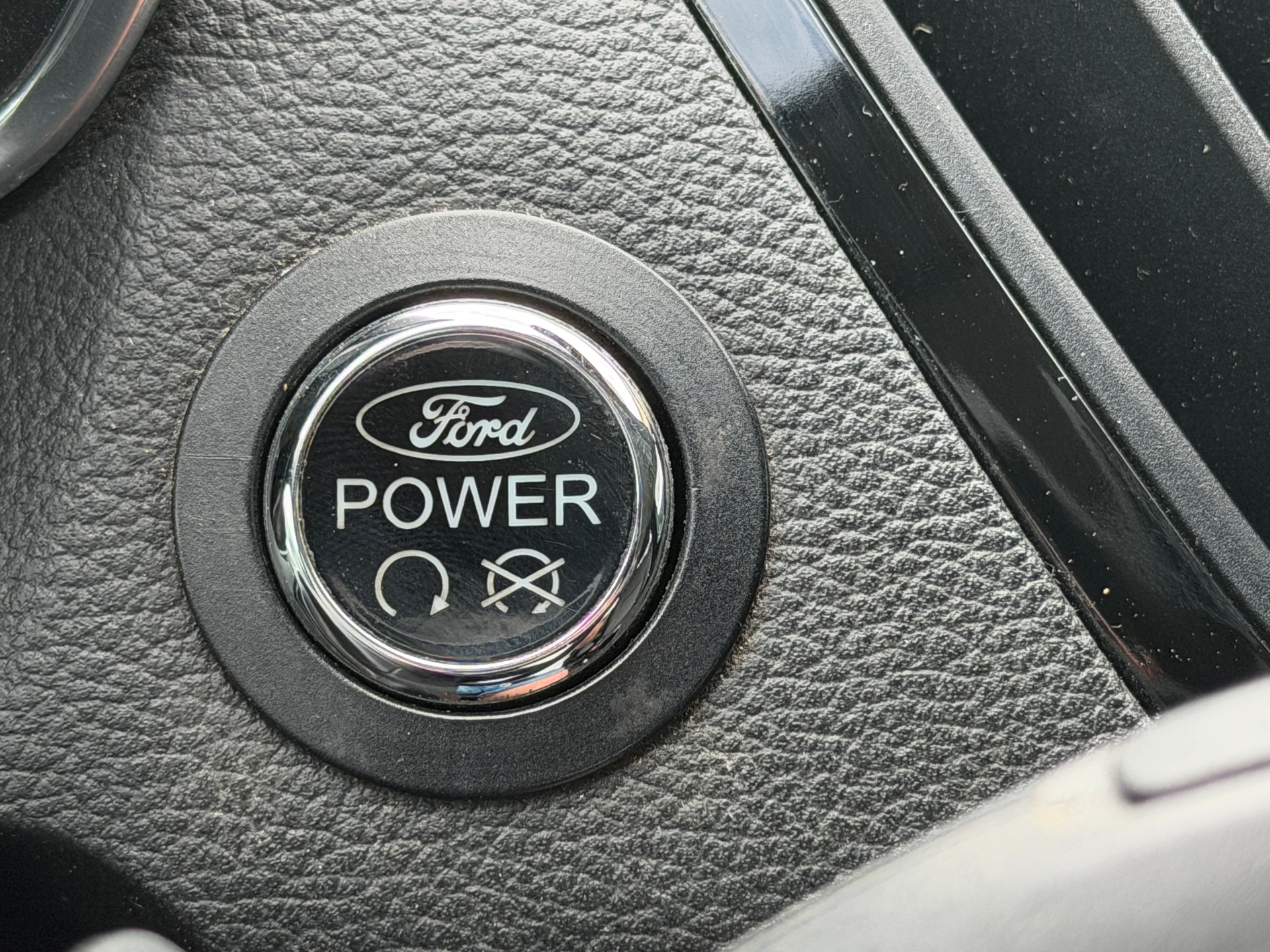 FORD B-Max 1.0 SCTi Titanium-image-7