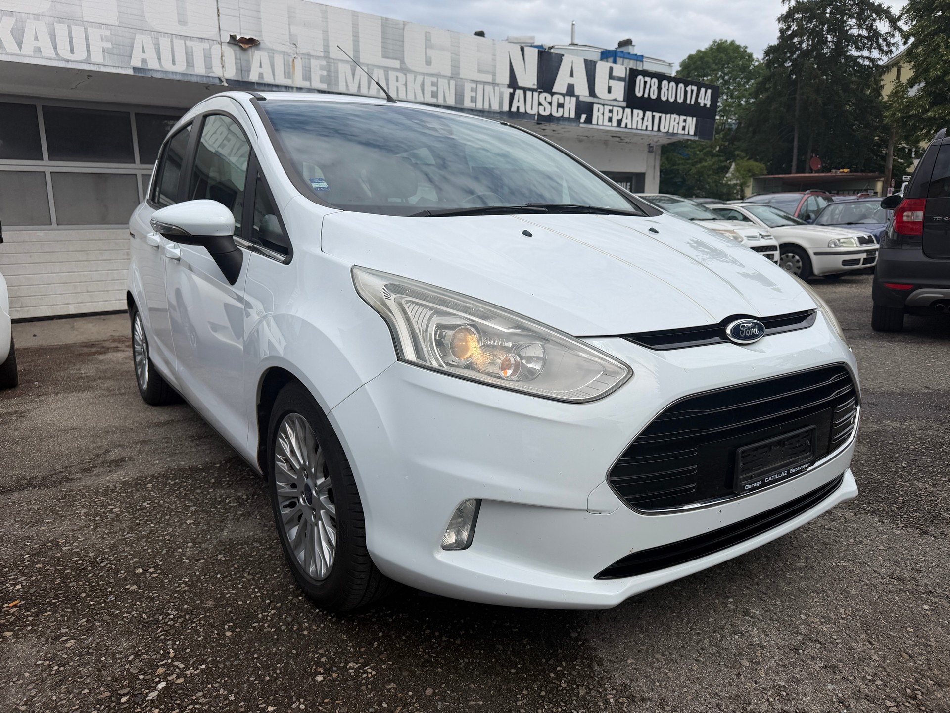 FORD B-Max 1.0 SCTi Titanium-image-1