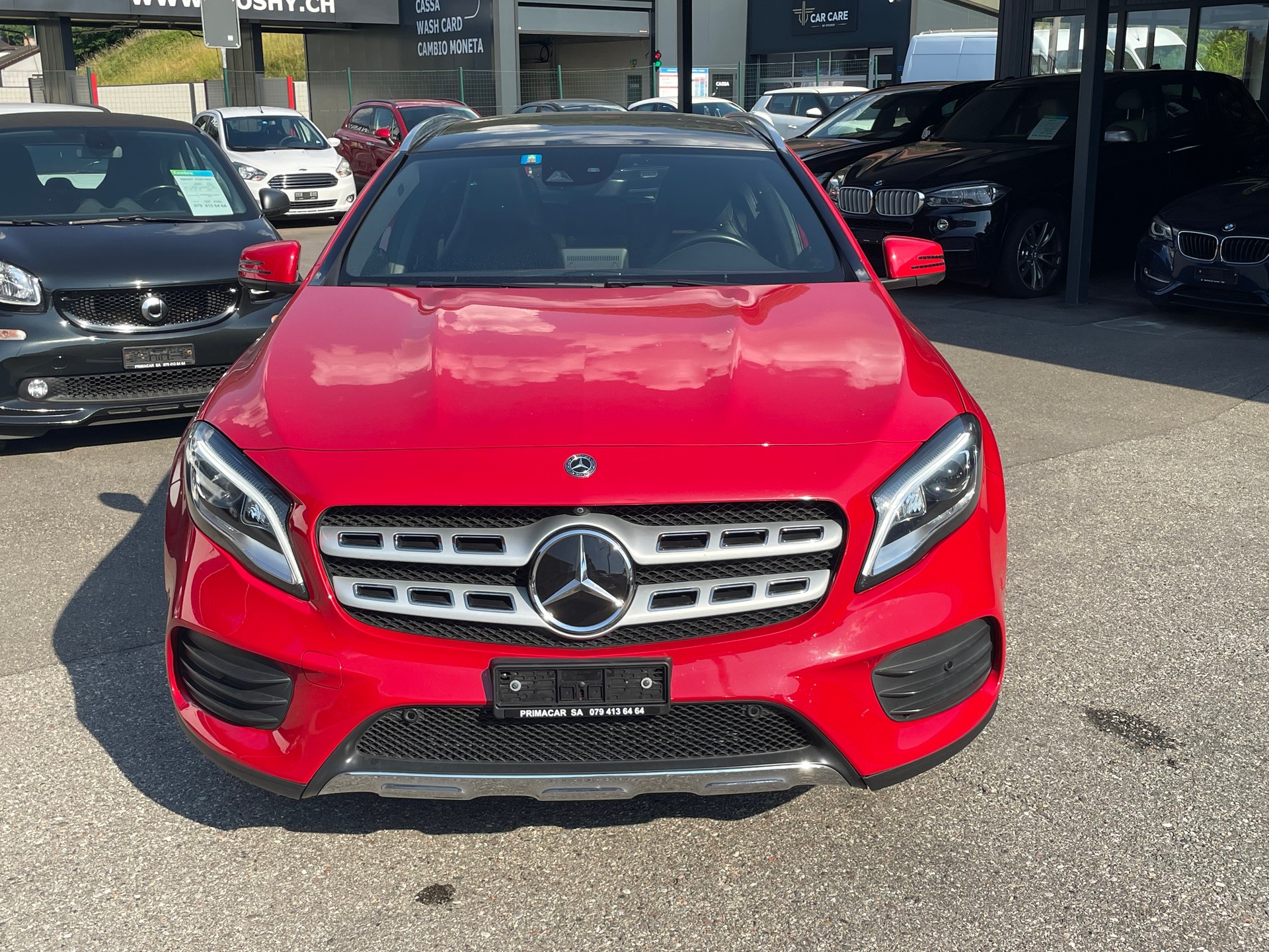 MERCEDES-BENZ GLA 220 AMG Line 4Matic 7G-DCT-image-1