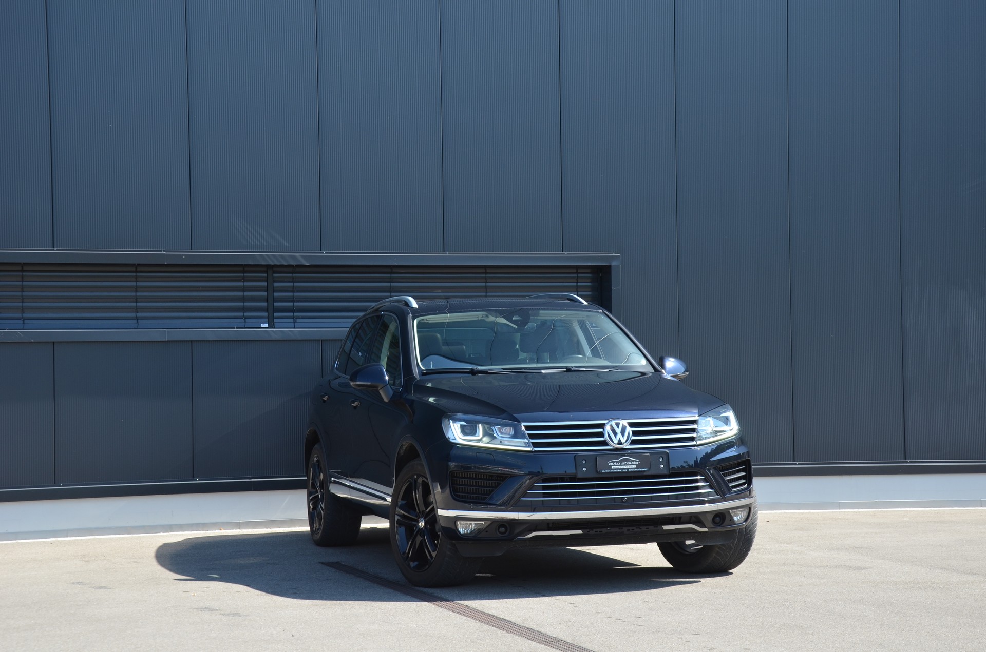 VW Touareg 3.0 TDI BlueMotion Technology Tiptronic-image-6