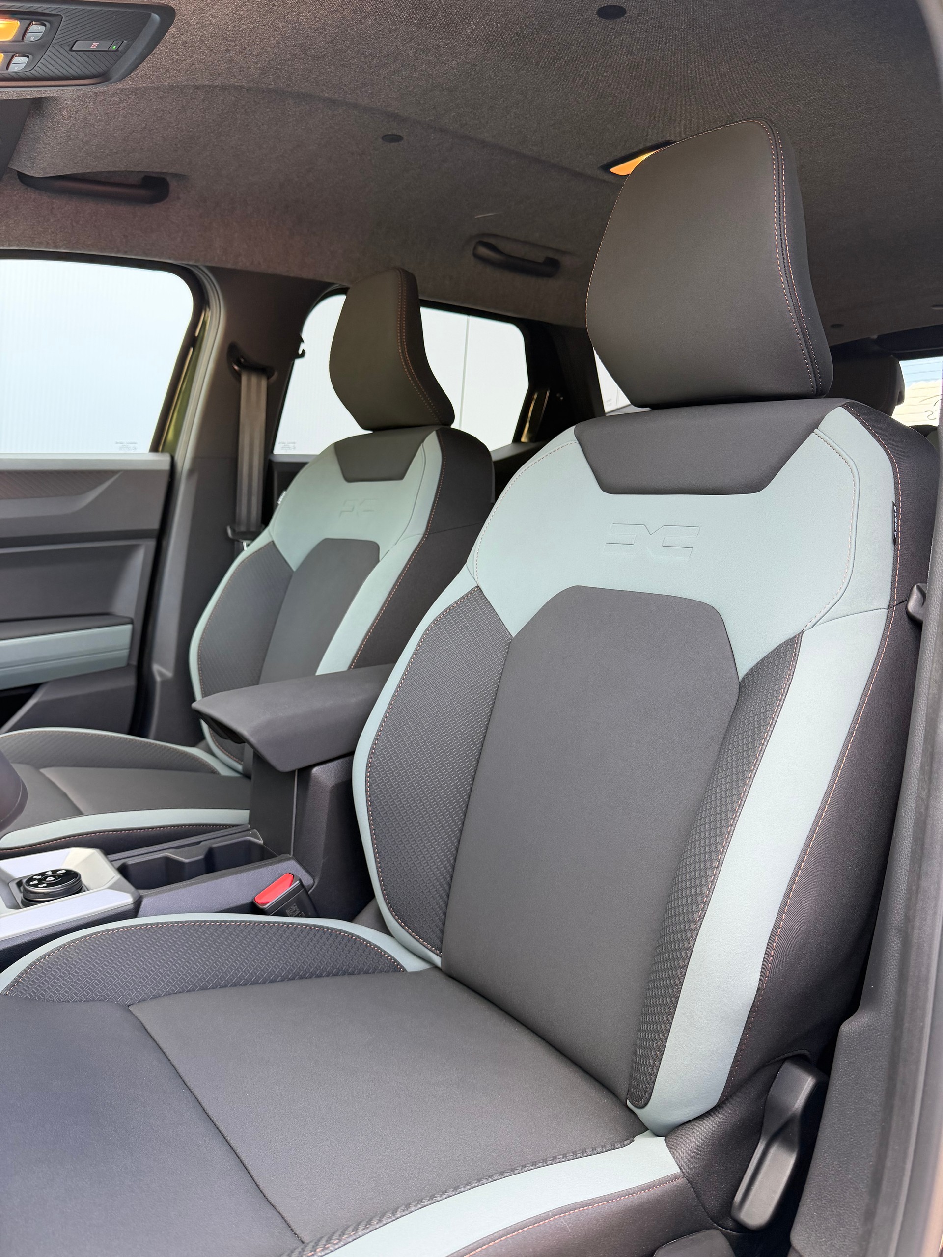 DACIA Duster TCe 150 48V Extreme 4x4-image-4