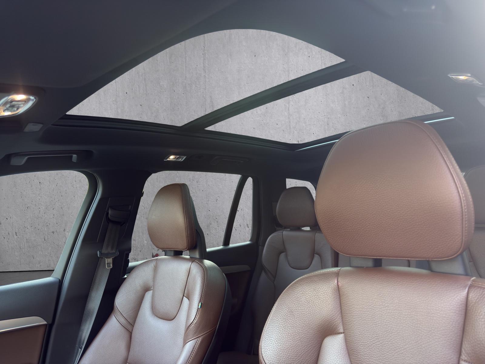 VOLVO XC90 B5 Diesel Mild Hybrid AWD Momentum Geartronic-image-13