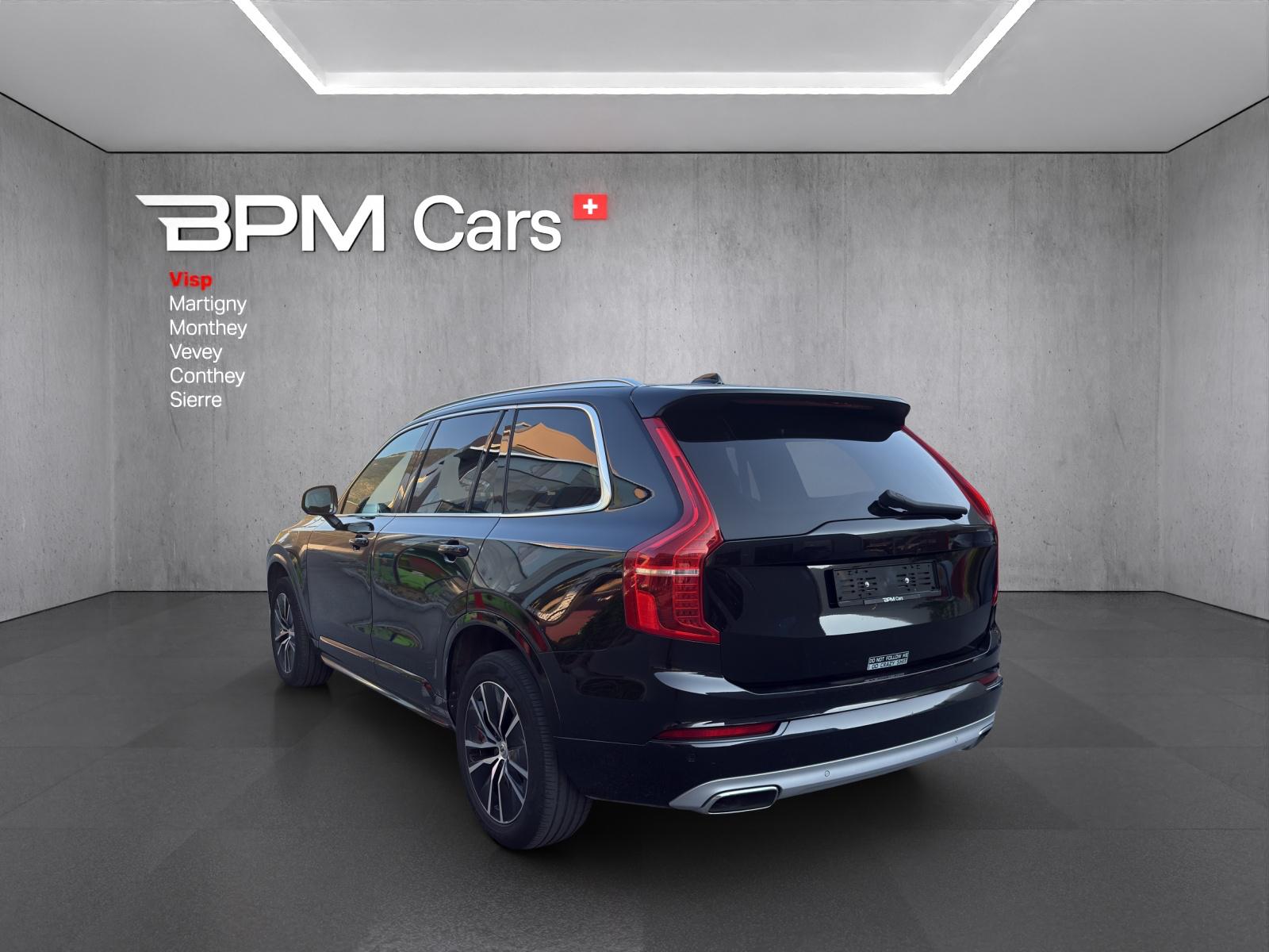 VOLVO XC90 B5 Diesel Mild Hybrid AWD Momentum Geartronic-image-2