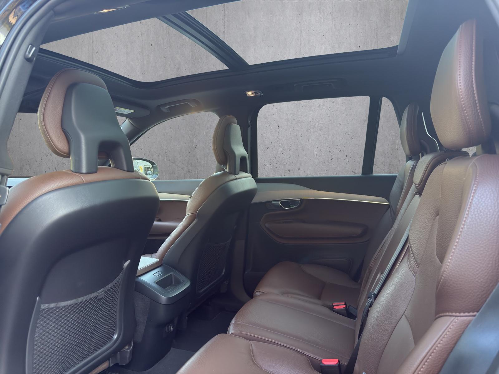 VOLVO XC90 B5 Diesel Mild Hybrid AWD Momentum Geartronic-image-15
