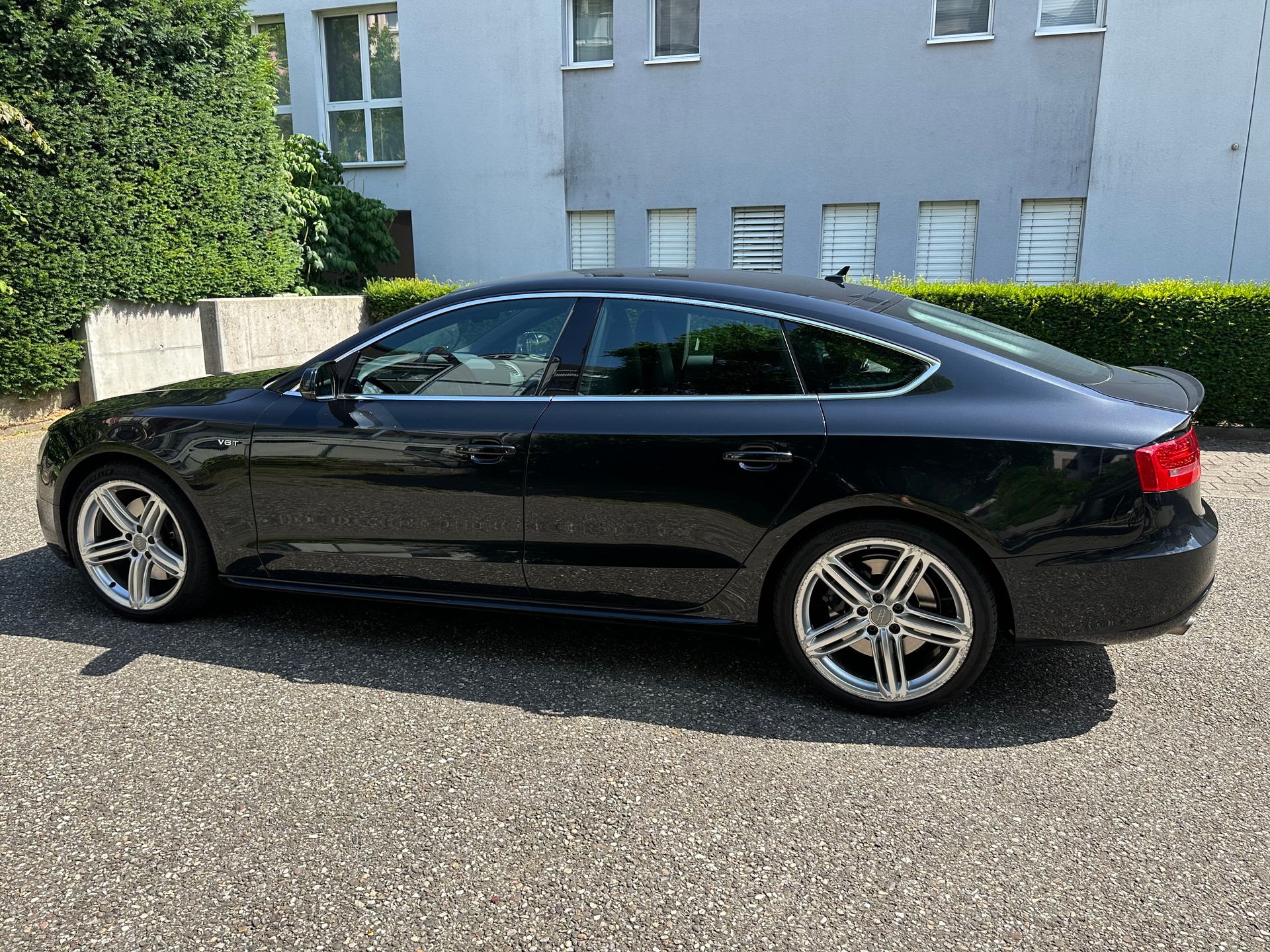 AUDI 3.0 V6 TFSI quattro S-Tronic-image-5