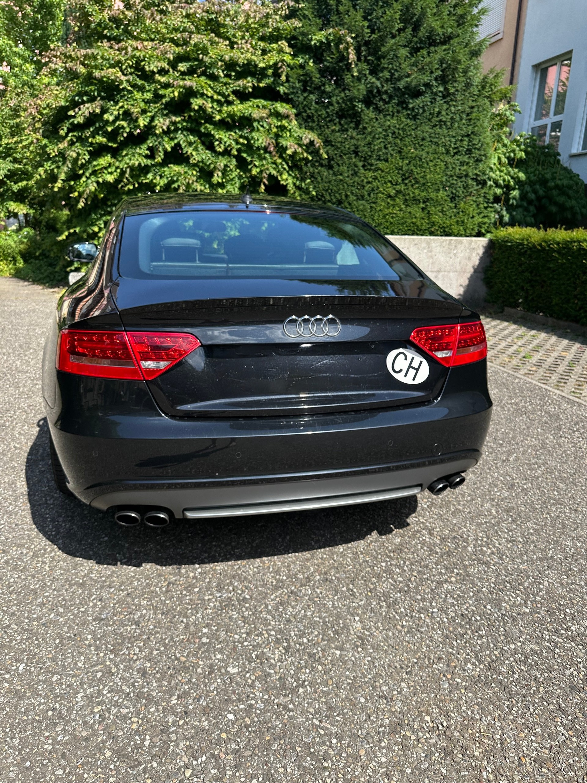 AUDI 3.0 V6 TFSI quattro S-Tronic-image-4