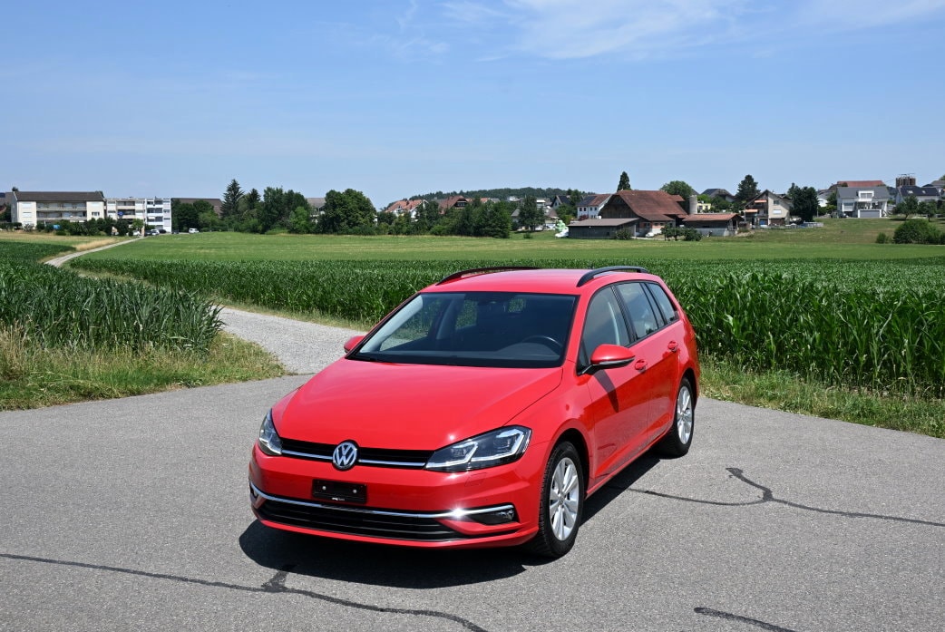 VW Golf Variant 2.0 TDI Comfortline DSG-image-0