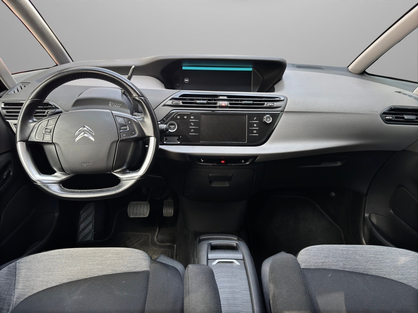 CITROEN C4 Picasso 1.2 Pure Tech Feel Edition EAT6-image-8