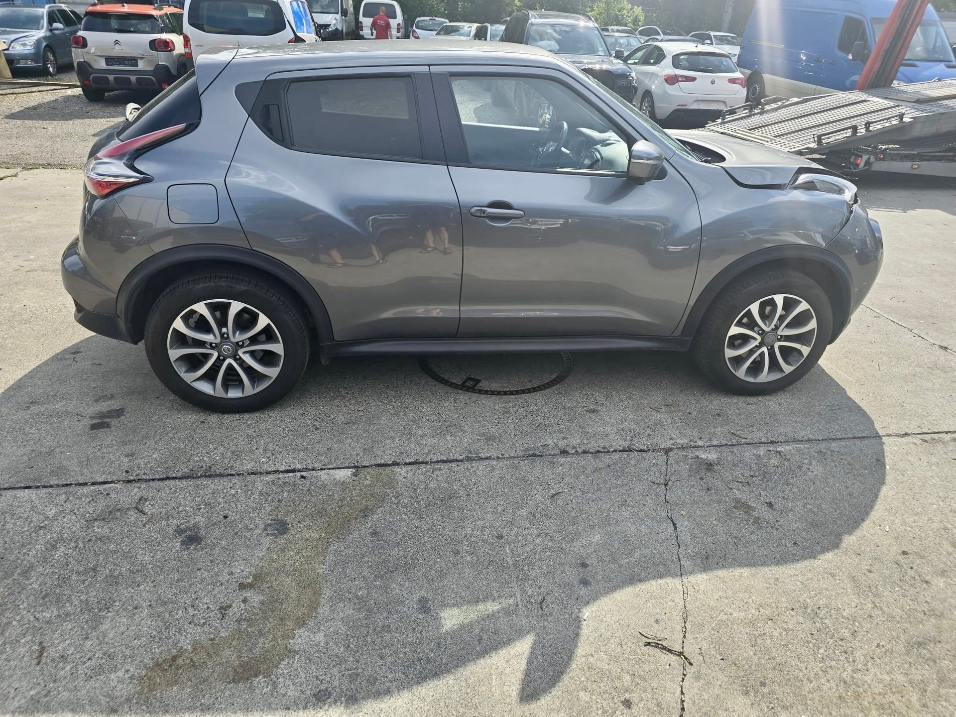 NISSAN Juke 1.6 DIG-T N-Connecta 4x4 Xtronic M-CVT-image-4