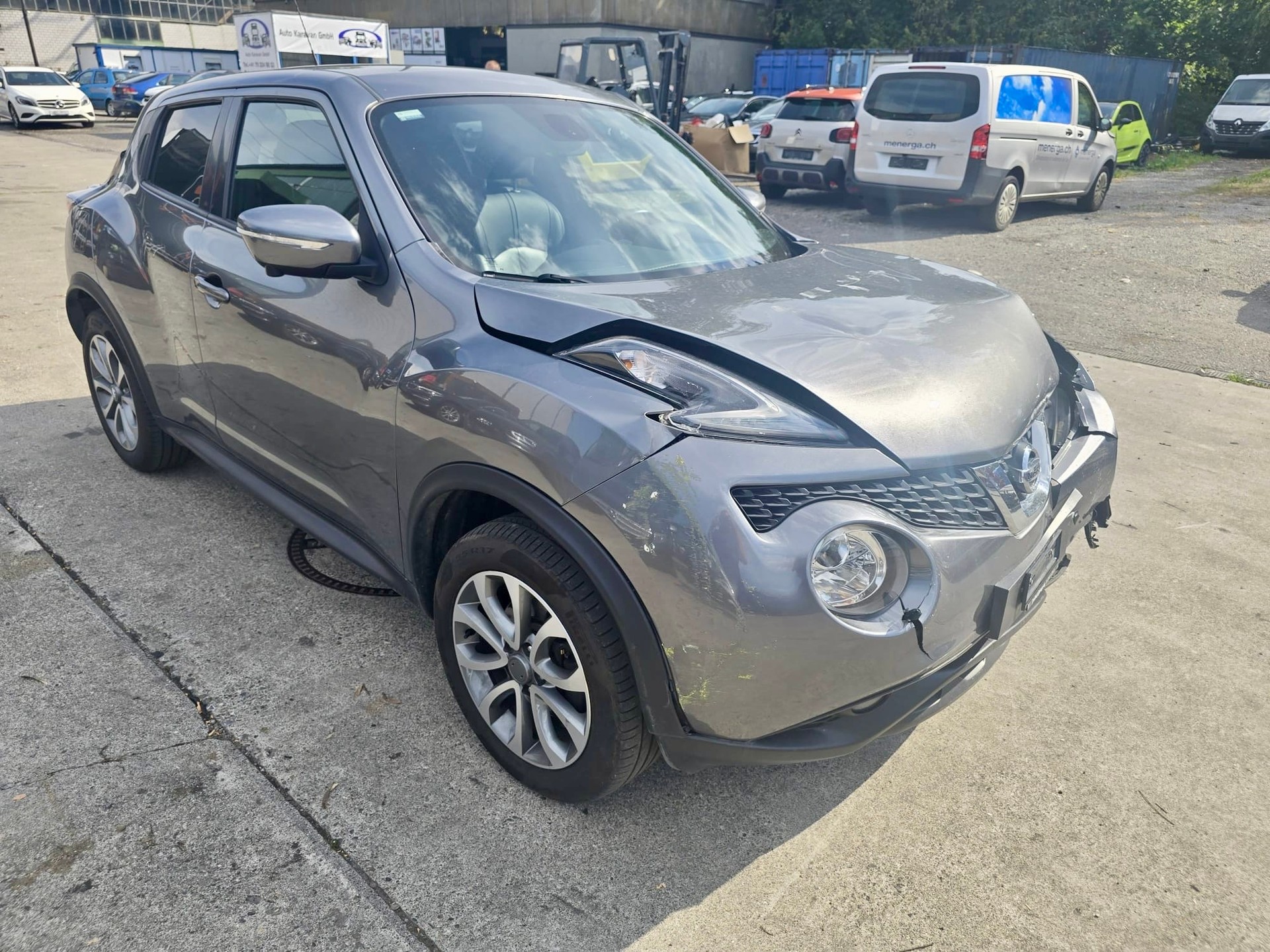 NISSAN Juke 1.6 DIG-T N-Connecta 4x4 Xtronic M-CVT-image-1