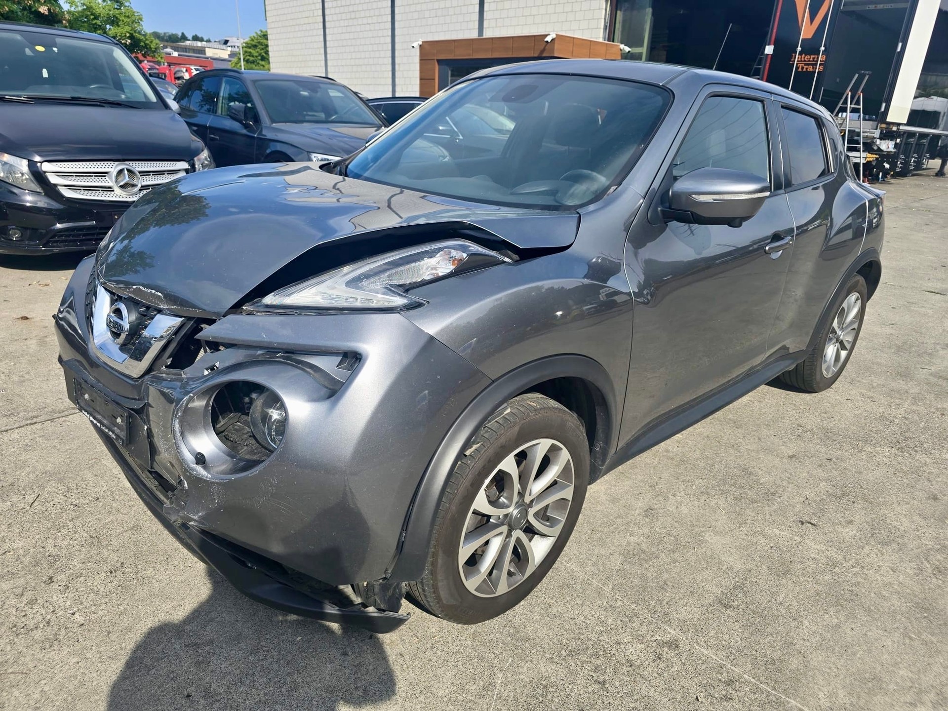 NISSAN Juke 1.6 DIG-T N-Connecta 4x4 Xtronic M-CVT-image-0