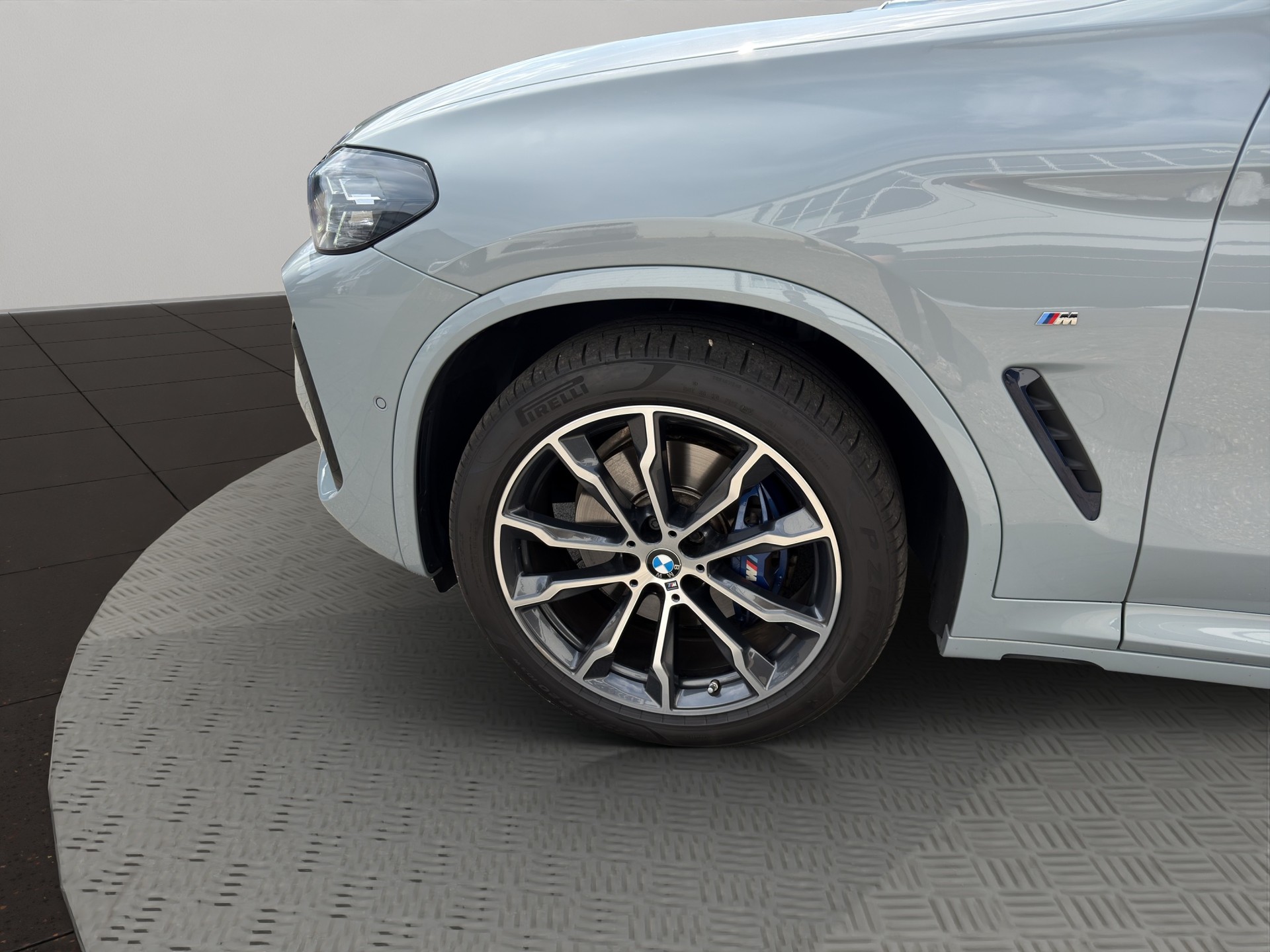 BMW X4 M40i 48V Steptronic-image-8
