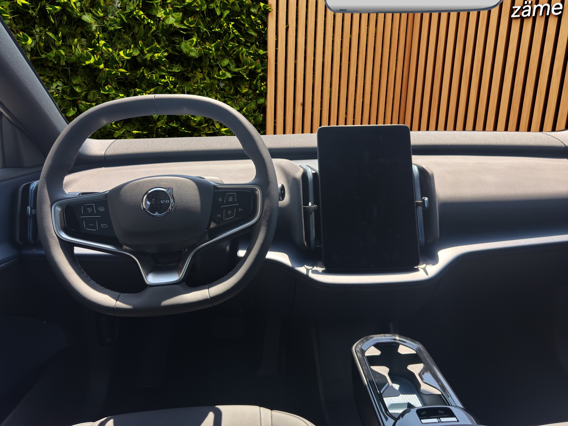 VOLVO EX30 CC E60 Twin Performance AWD-image-9