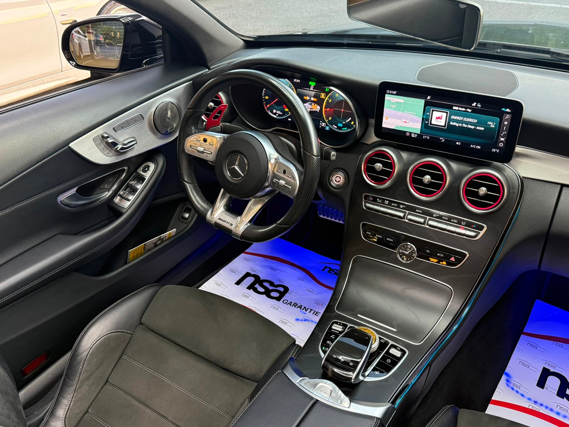 MERCEDES-BENZ C 200 AMG Line Cabriolet *Aversus* *Burmester* *CH Fahrzeug* 9G-Tronic-image-17