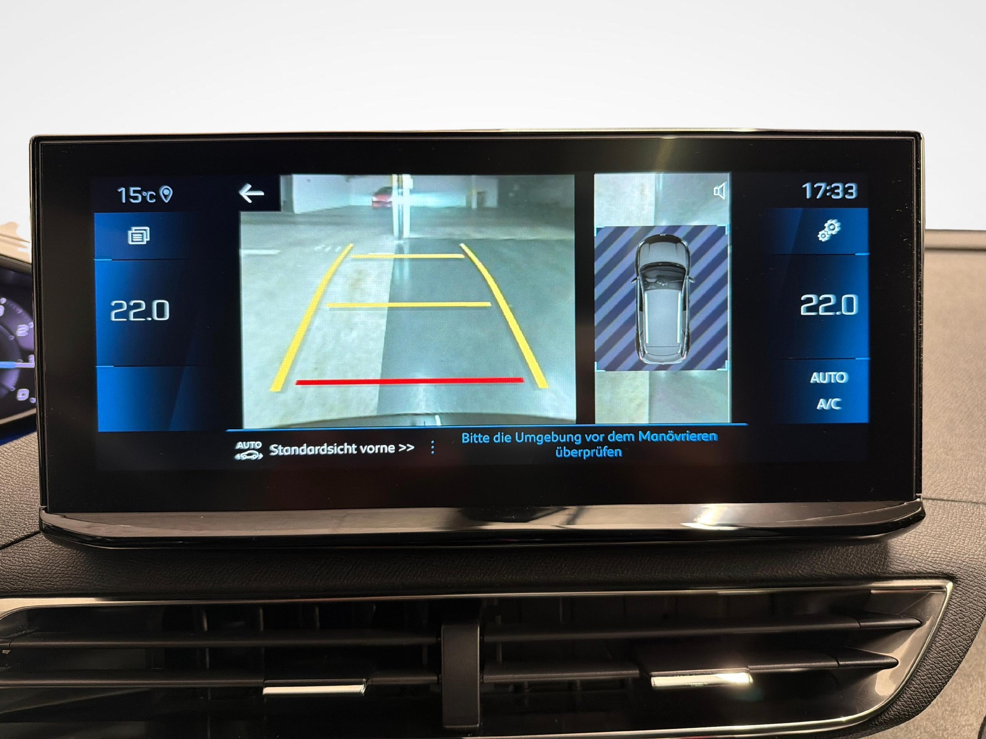 PEUGEOT 3008 1.2 PureTech GT Pack-image-13