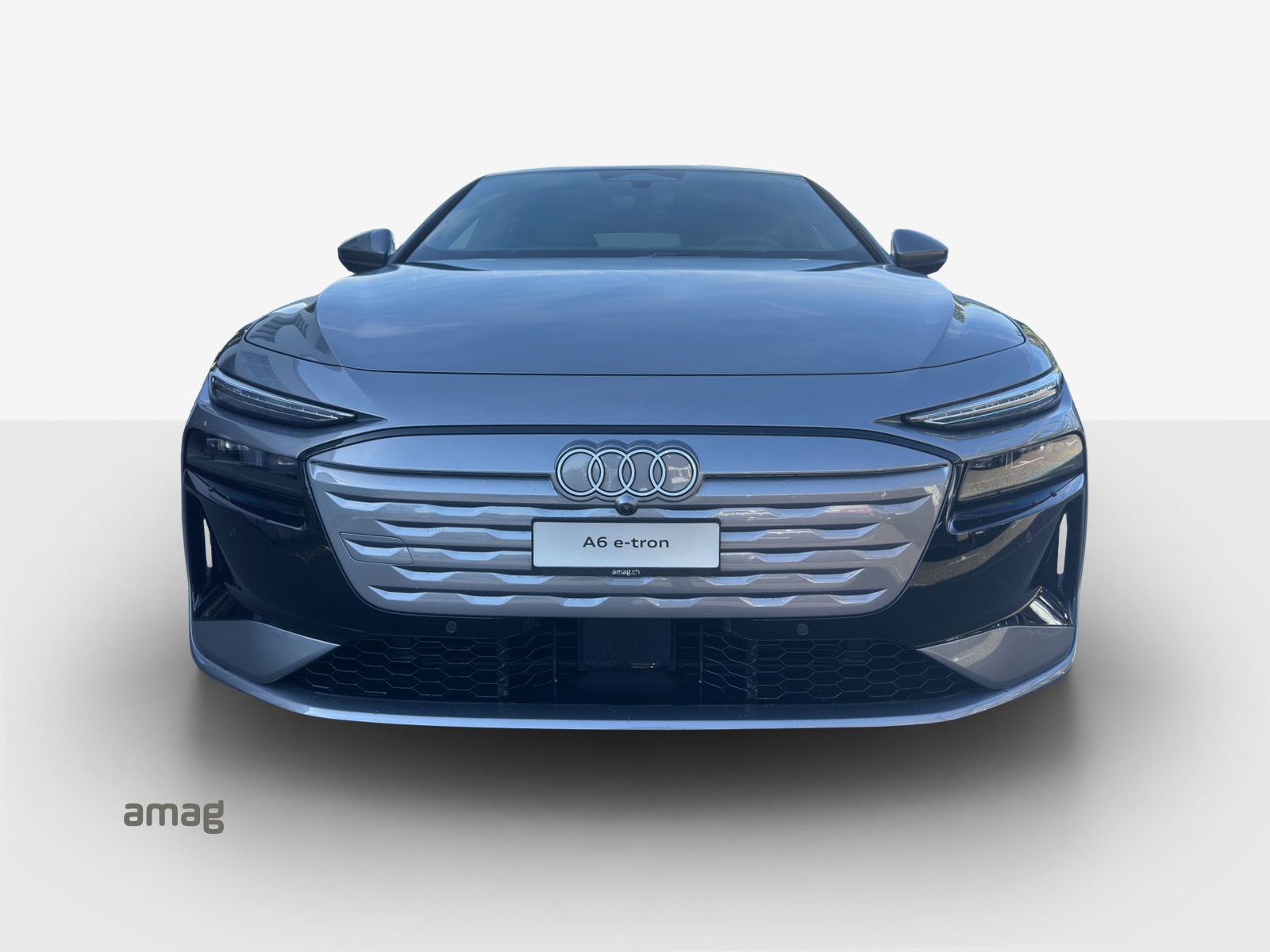 AUDI A6 Avant e-tron quattro-image-6
