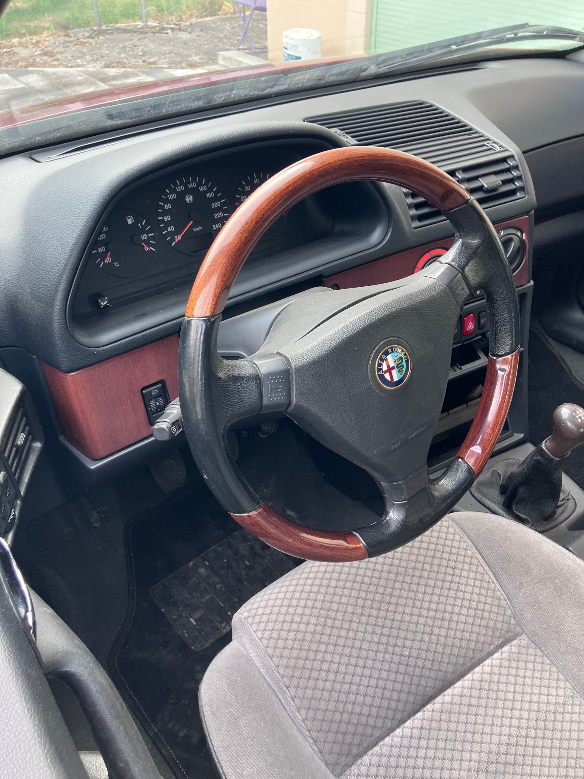ALFA ROMEO 146 1.7 16V L-image-8
