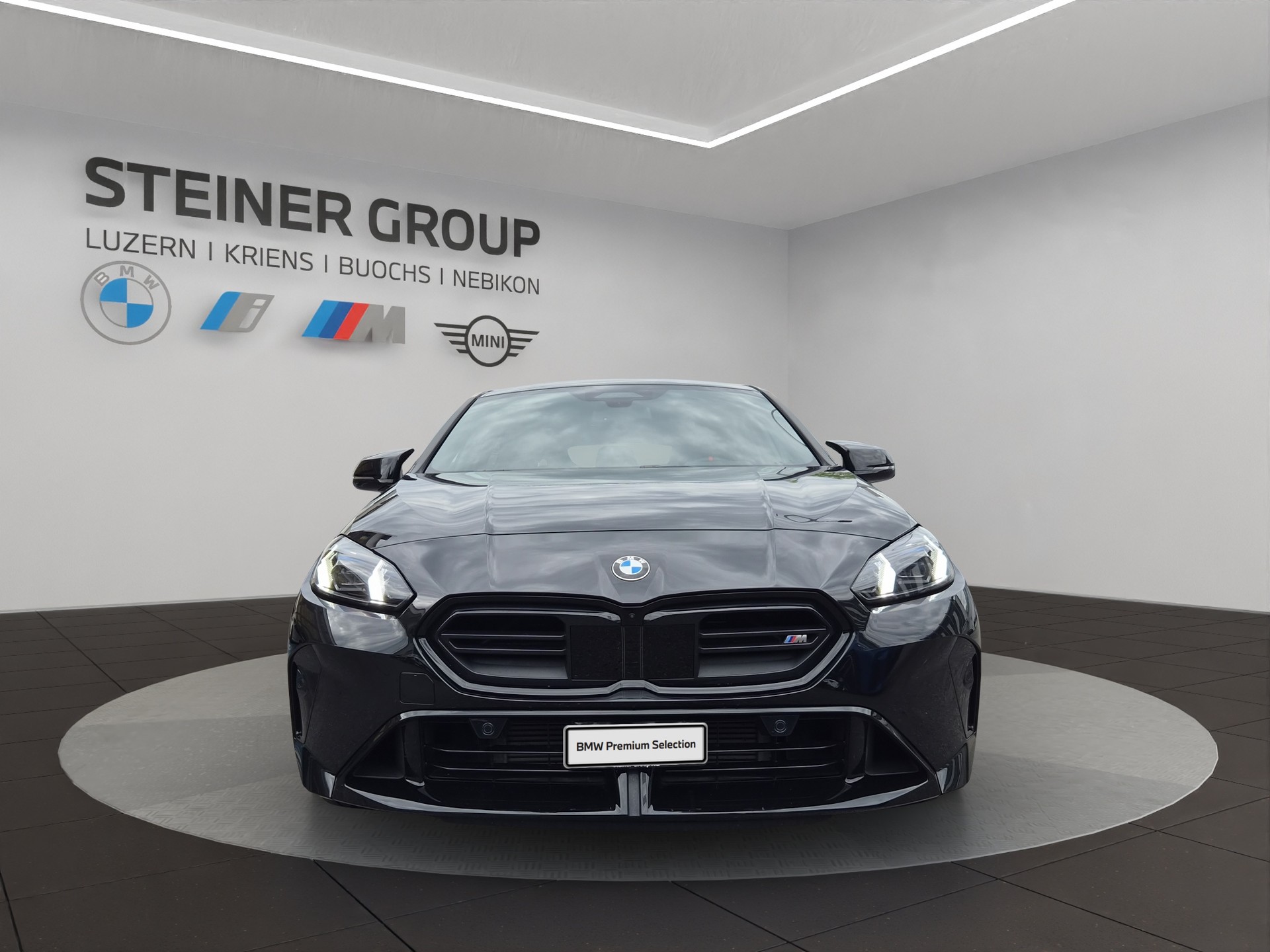 BMW M135 xDrive M Sport Pro-showroom-element-1