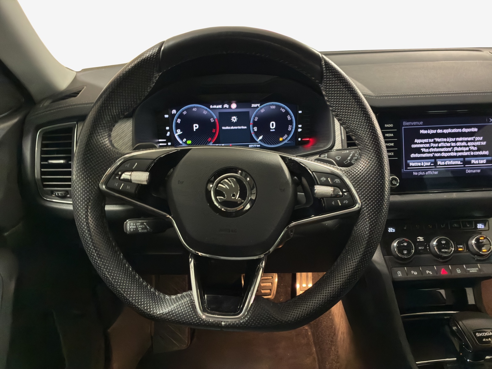 SKODA Kodiaq 2.0 TSI 4x4 Style-image-9