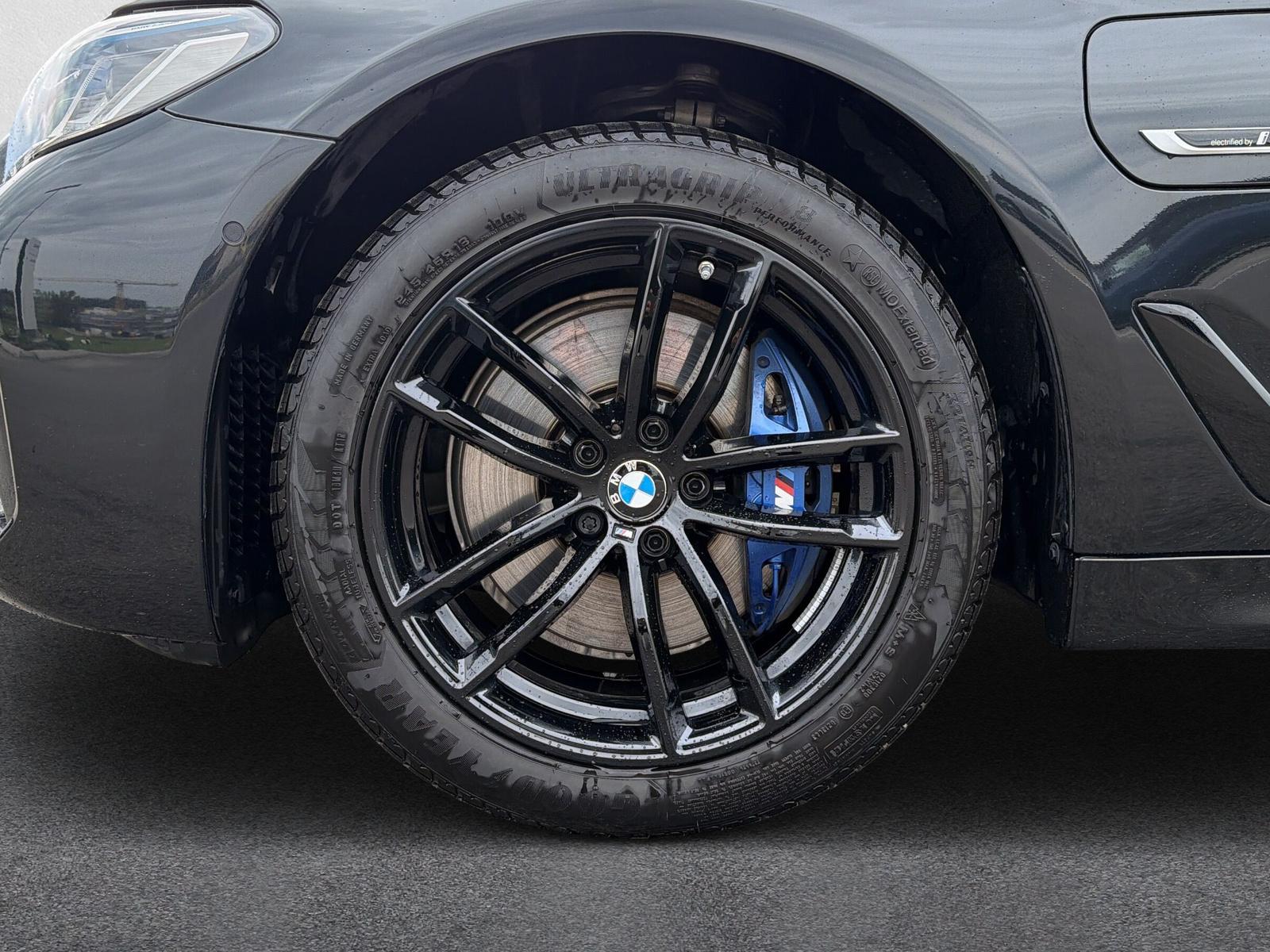 BMW 530e M Sport xDrive Touring G31 (CH) AHK 📍-image-8