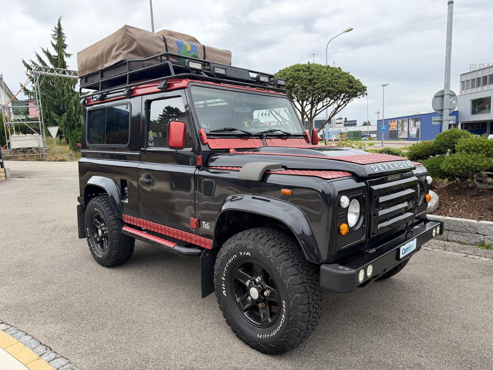 LAND ROVER Defender 90 CSW 2.5 TDi-image-2
