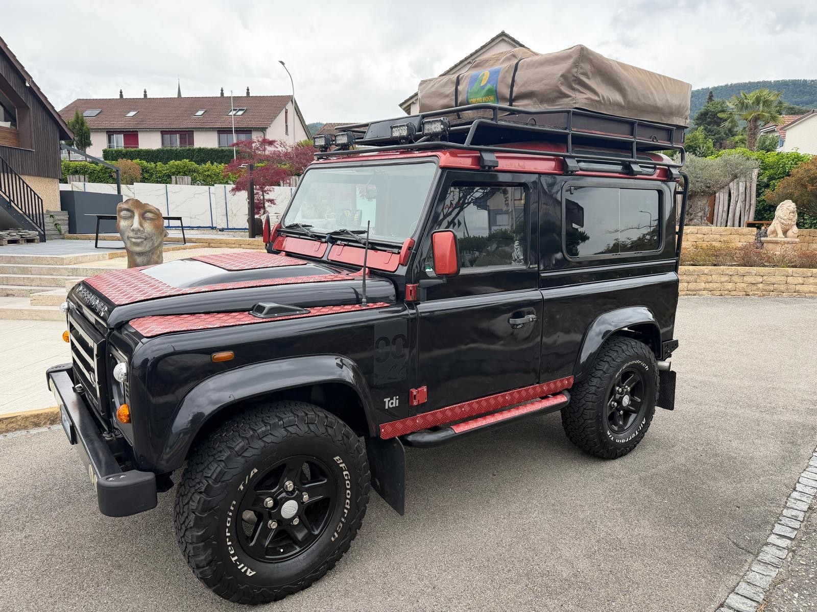 LAND ROVER Defender 90 CSW 2.5 TDi-image-4