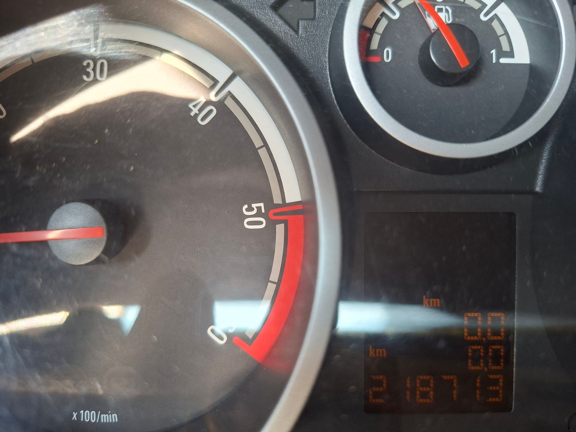 OPEL Corsa 1.3 CDTI ecoFLEX Anniversary Edition-image-9