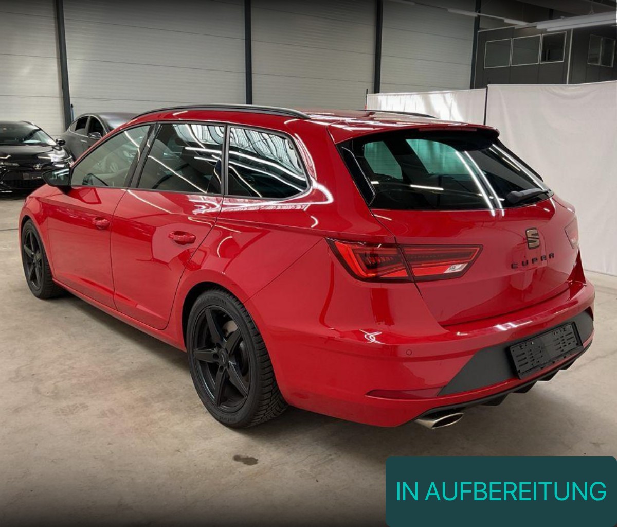 SEAT Leon ST 2.0 TSI Cupra 300 4Drive DSG-image-1