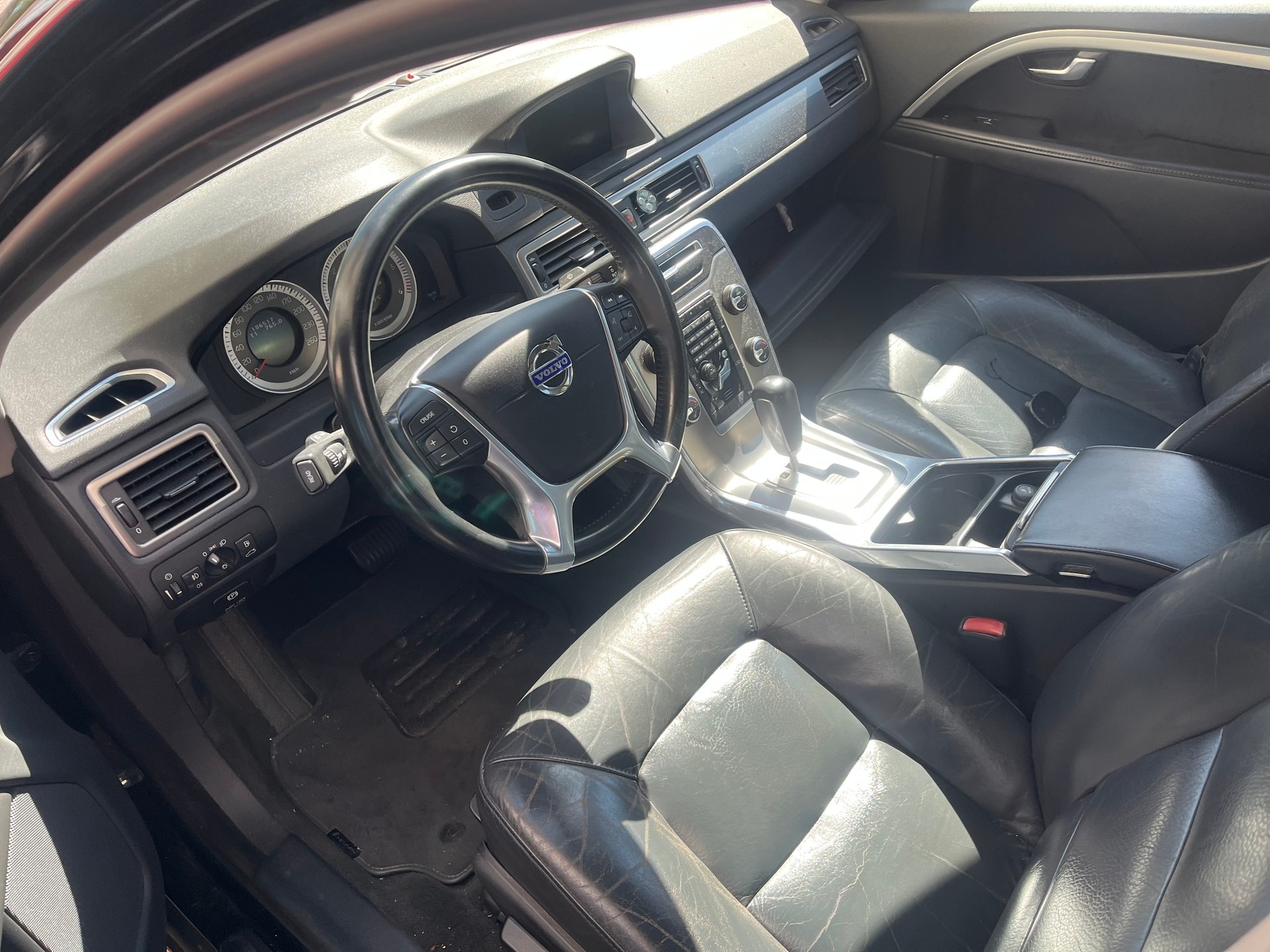 VOLVO S80 D5 Kinetic Geartronic-image-10