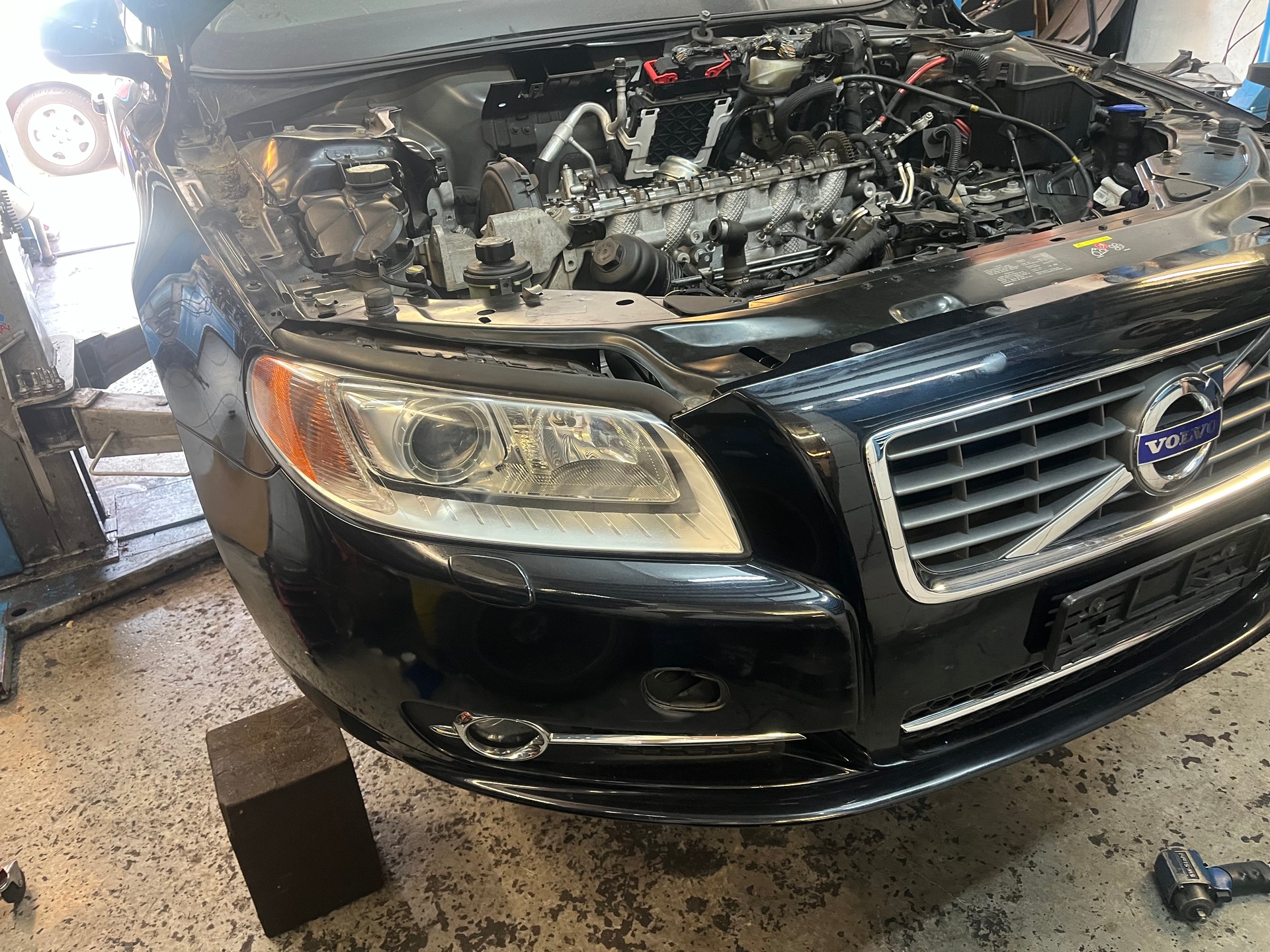 VOLVO S80 D5 Kinetic Geartronic-image-6