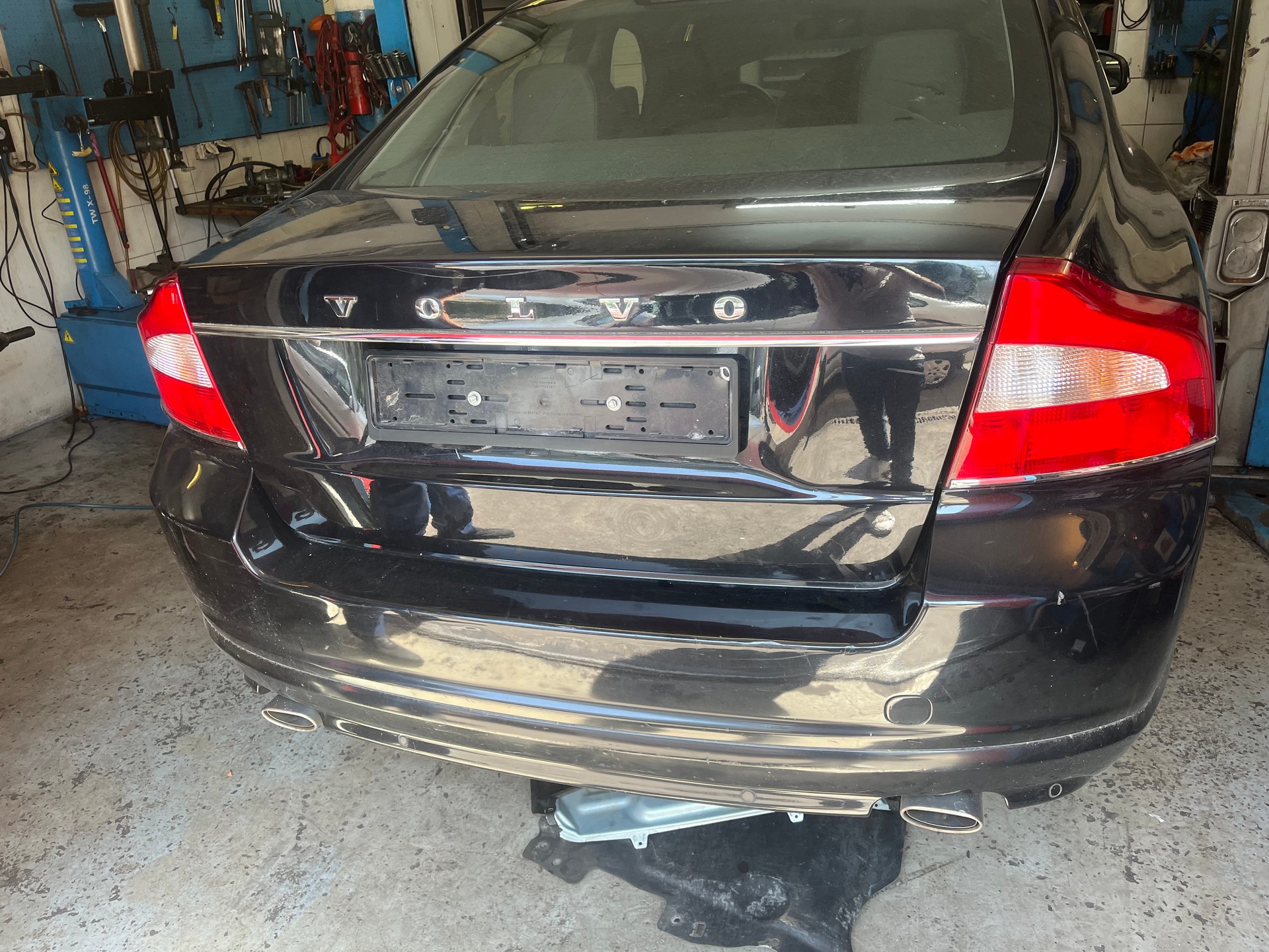 VOLVO S80 D5 Kinetic Geartronic-image-4