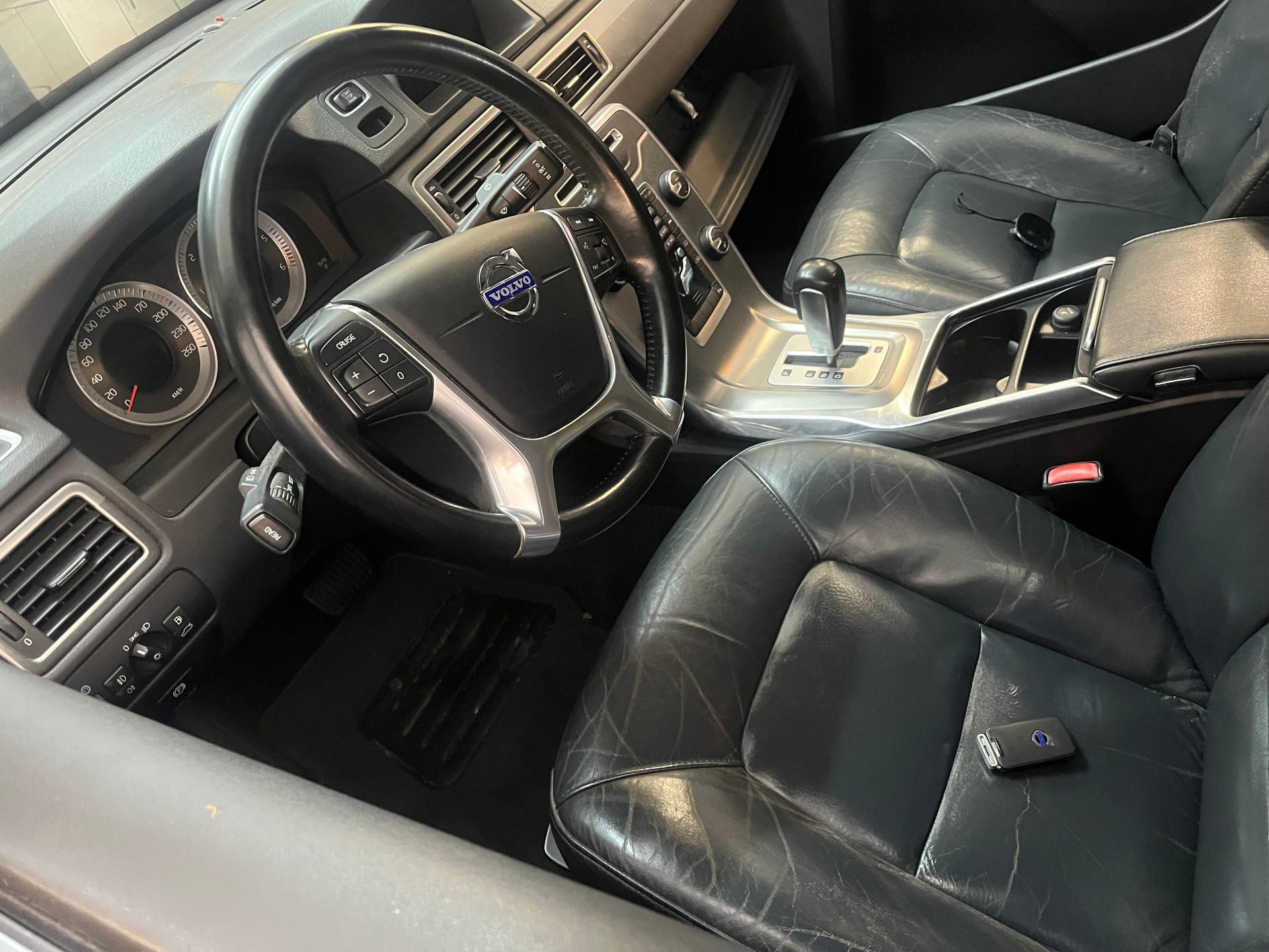 VOLVO S80 D5 Kinetic Geartronic-image-7