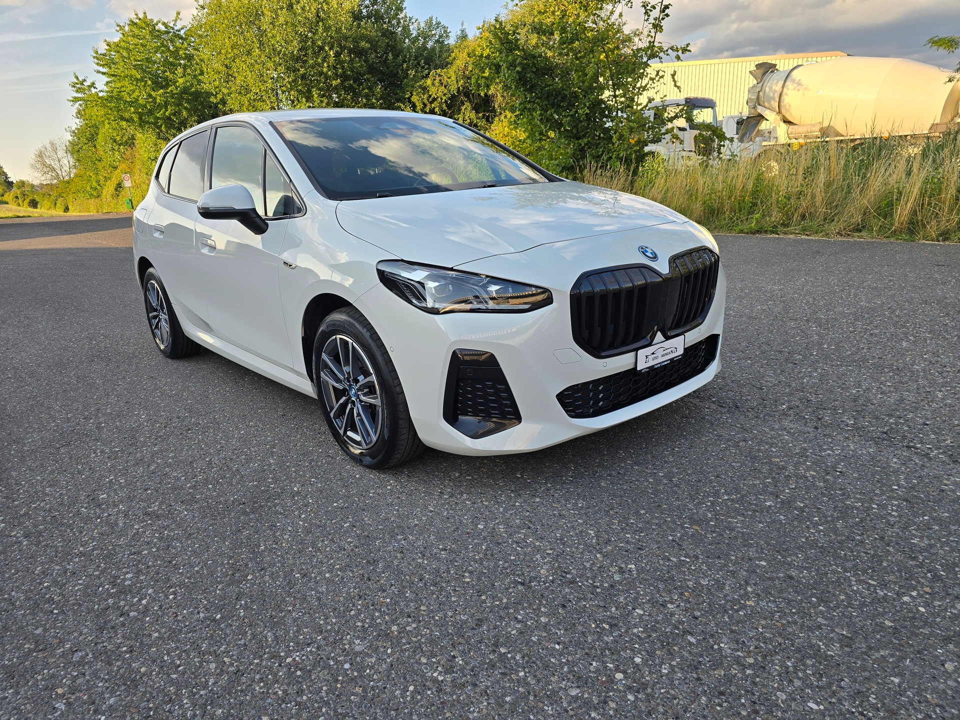 BMW 225e xDrive Active Tourer M Sport-image-1