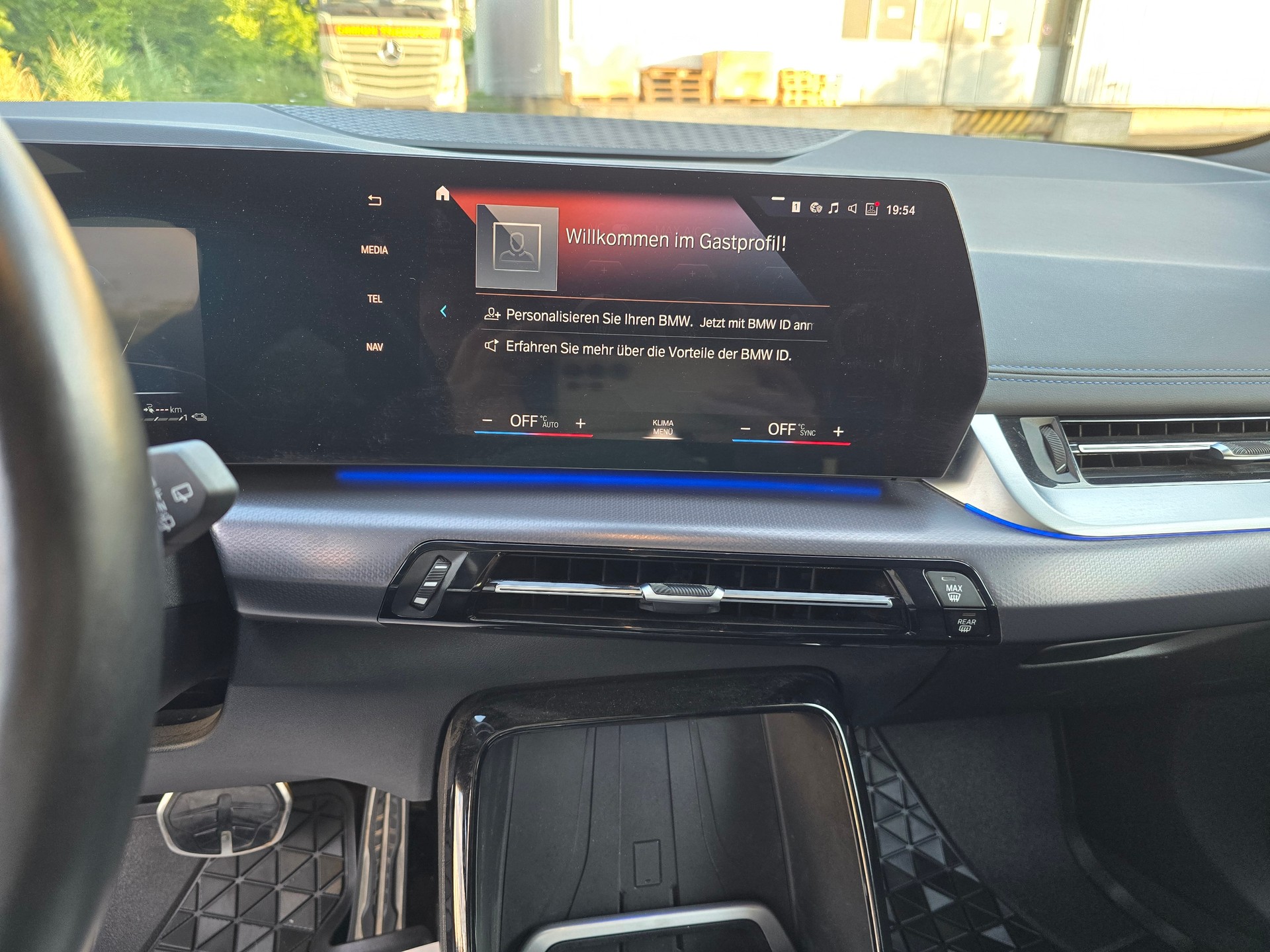 BMW 225e xDrive Active Tourer M Sport-image-21